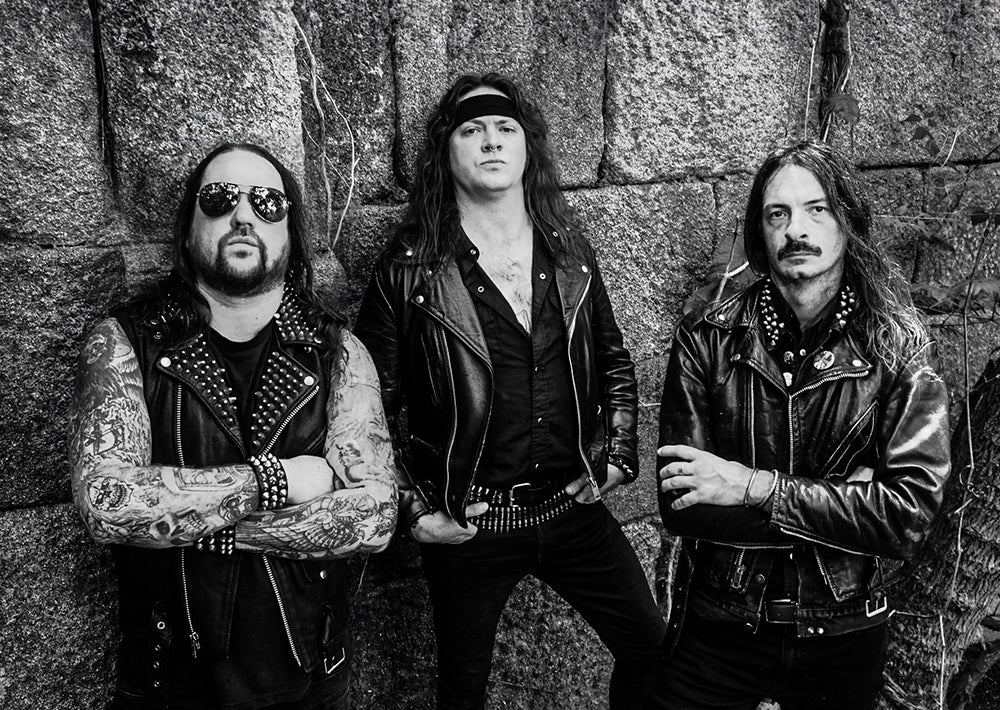 Bat - Official press photo