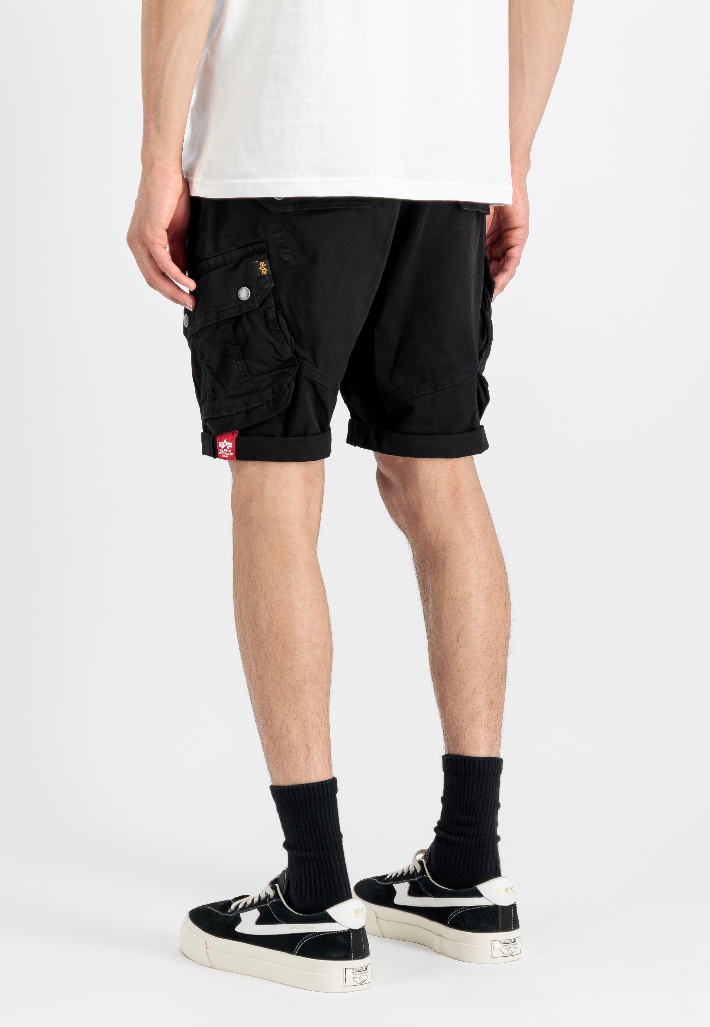 Alpha Industries - Combat Black - Shorts | Men-Image