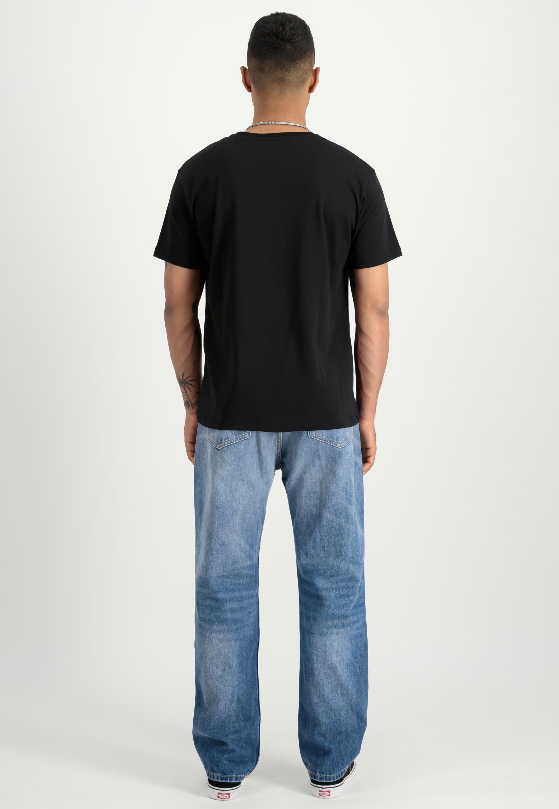 Alpha Industries - Basic T TPU Black/Chrome - T-Shirt | Men-Image