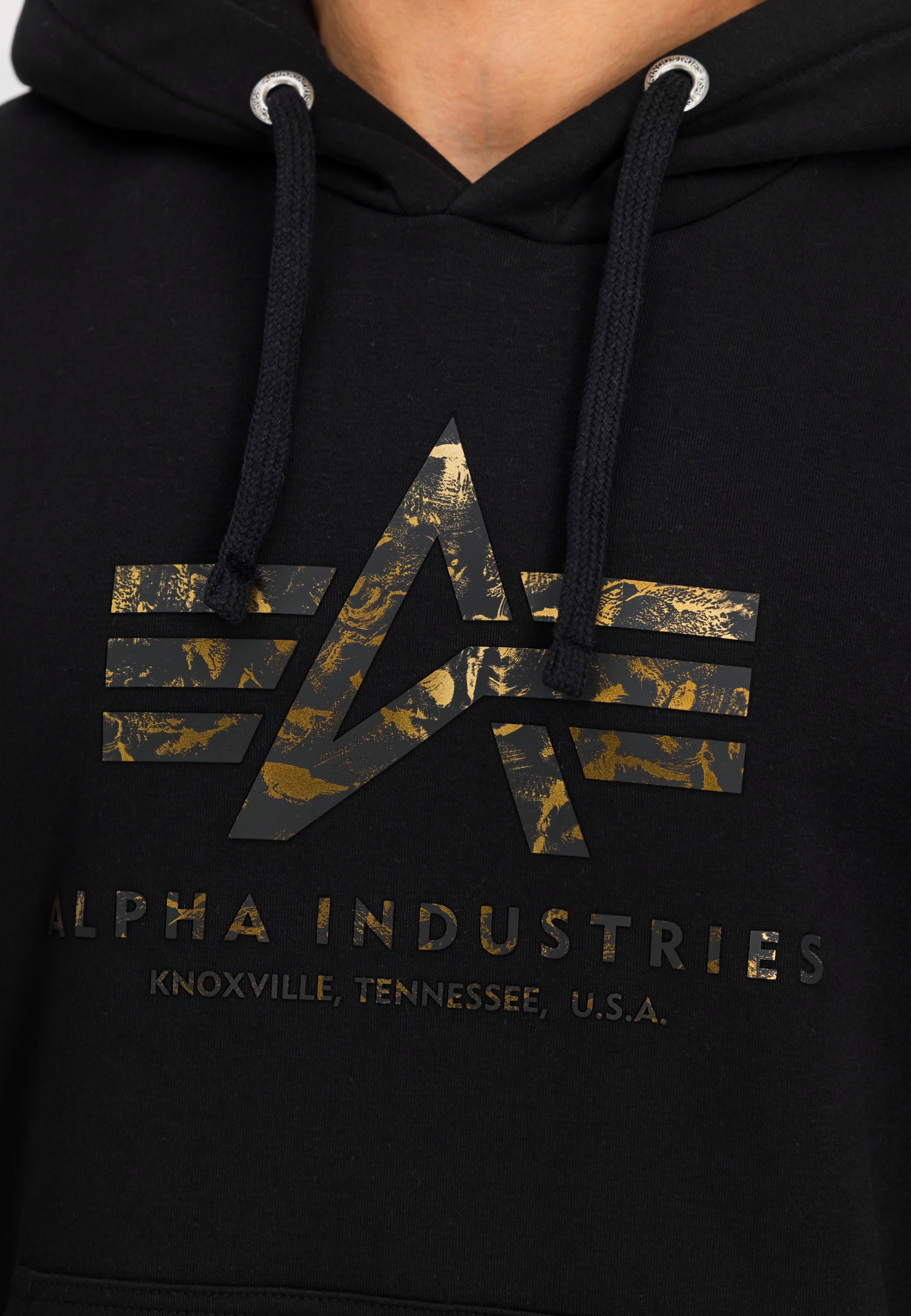 Alpha Industries - Basic Big Logo Effect Print Black - Hoodie | Men-Image