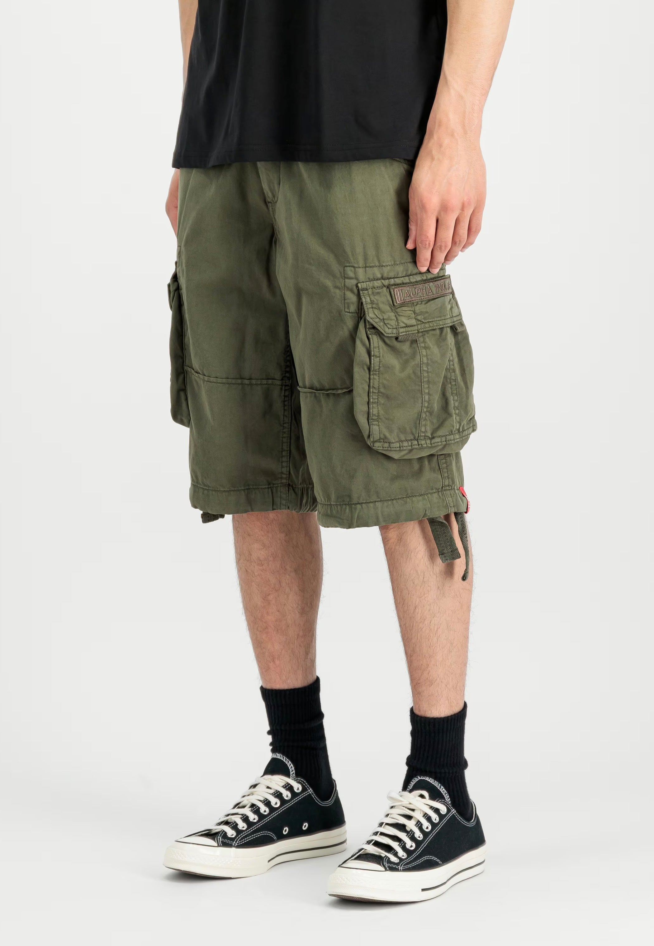 Alpha Industries - Jet Short Dark Olive - Shorts | Men-Image