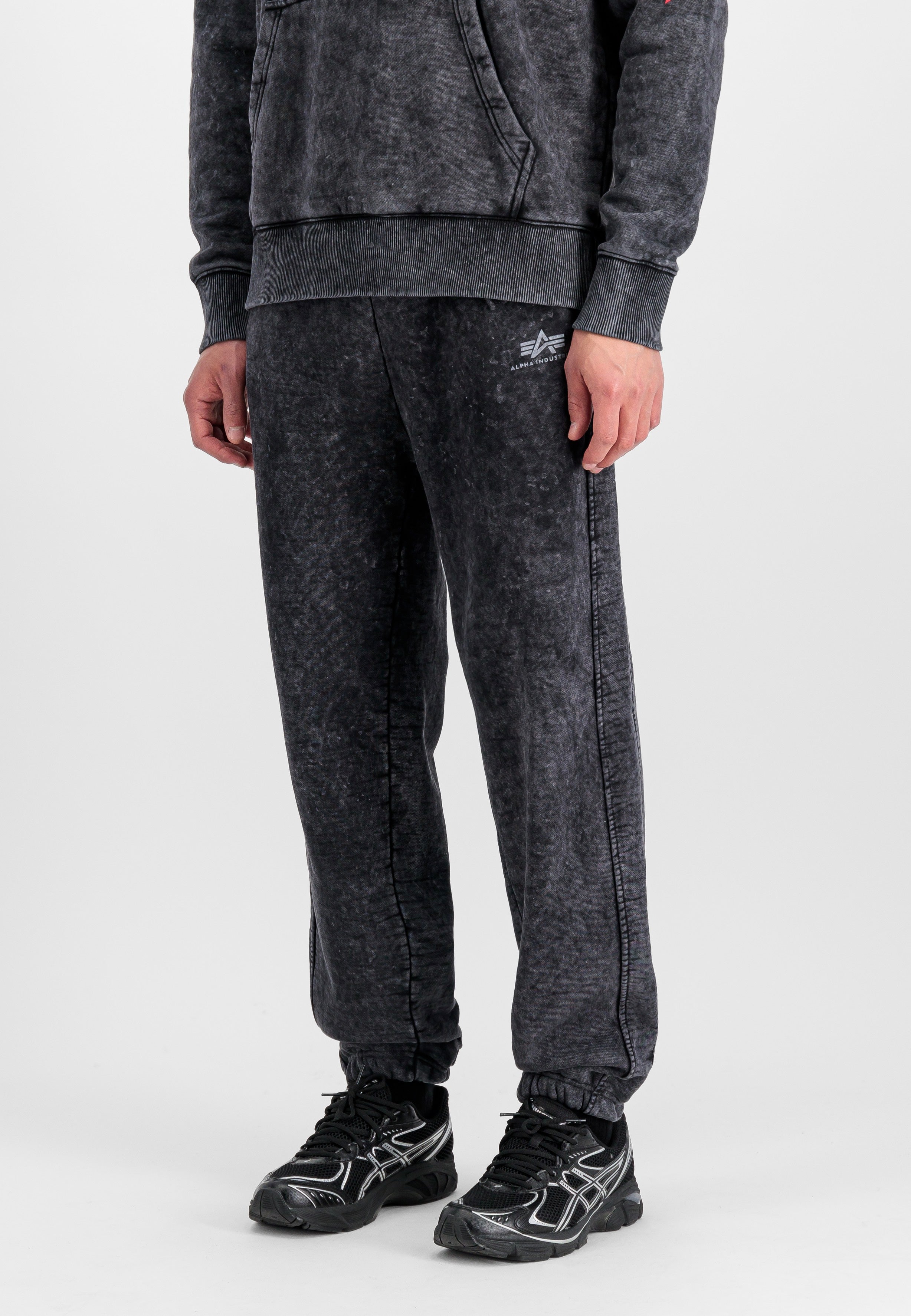 Alpha Industries - Vintage Basic SL Black - Sweat Pants | Men-Image
