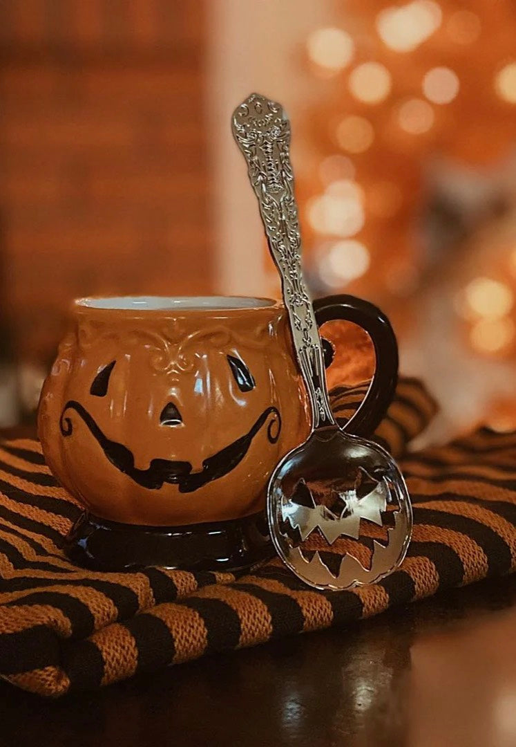 Lively Ghosts - Haunted Hallows Set Of 2 Silver - Tea Spoon | Neutral-Image