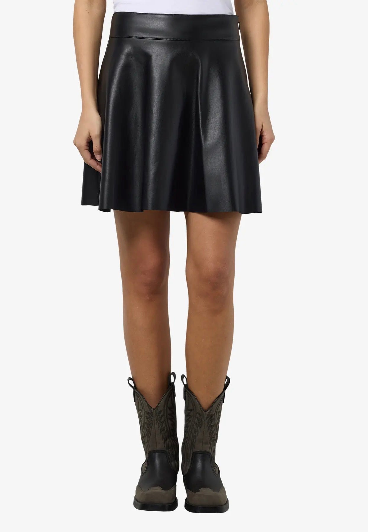 Noisy May - Andy PU Flared Black - Skirt | Women-Image