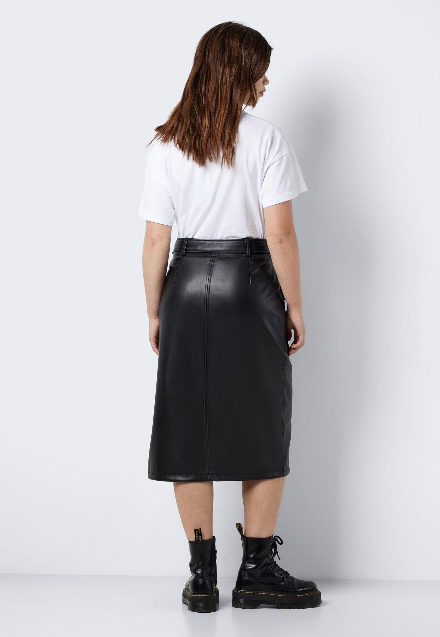 Noisy May - Paula Midi Cargo Black - Skirt