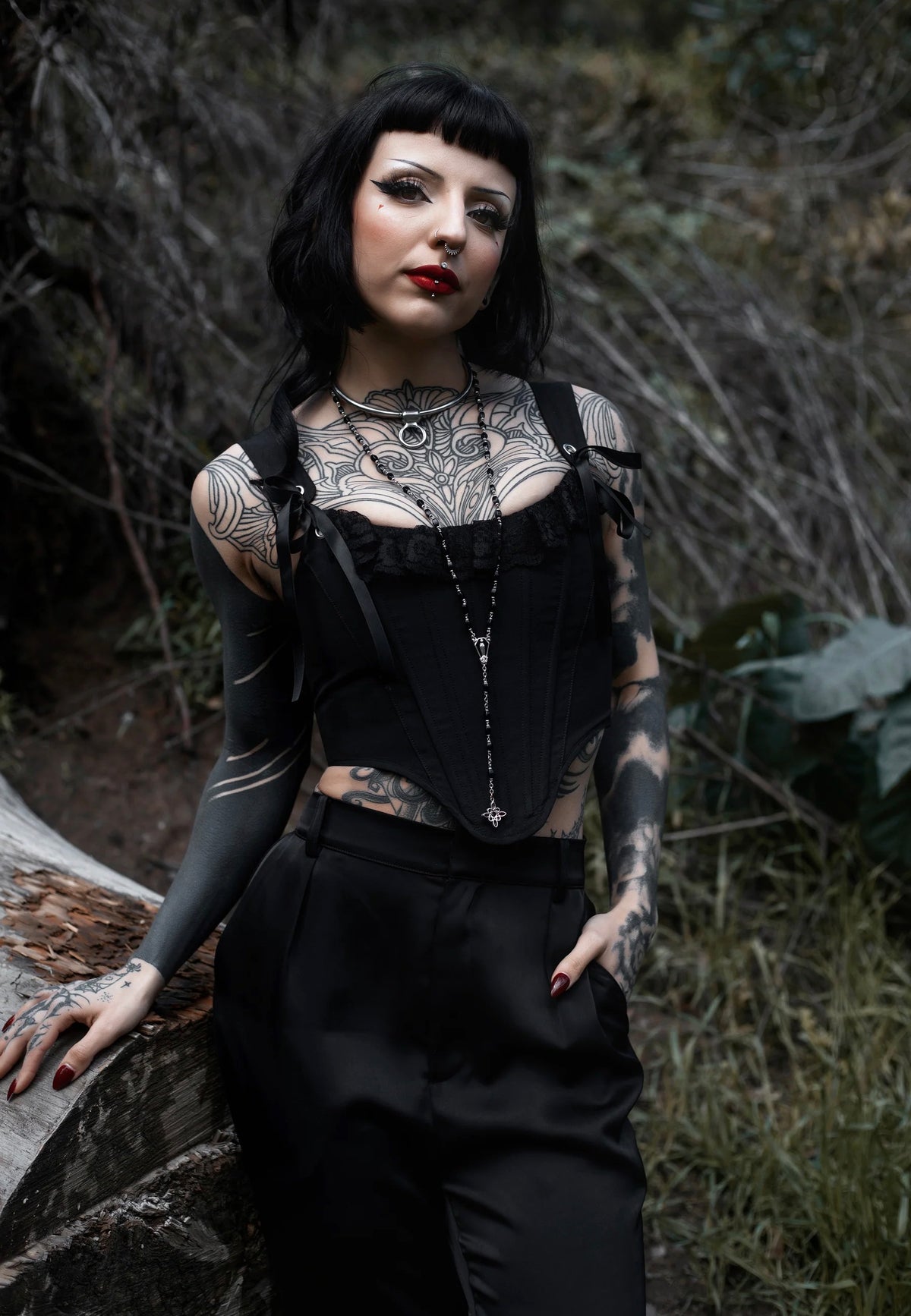 Lively Ghosts Thistlebloom Black Corset