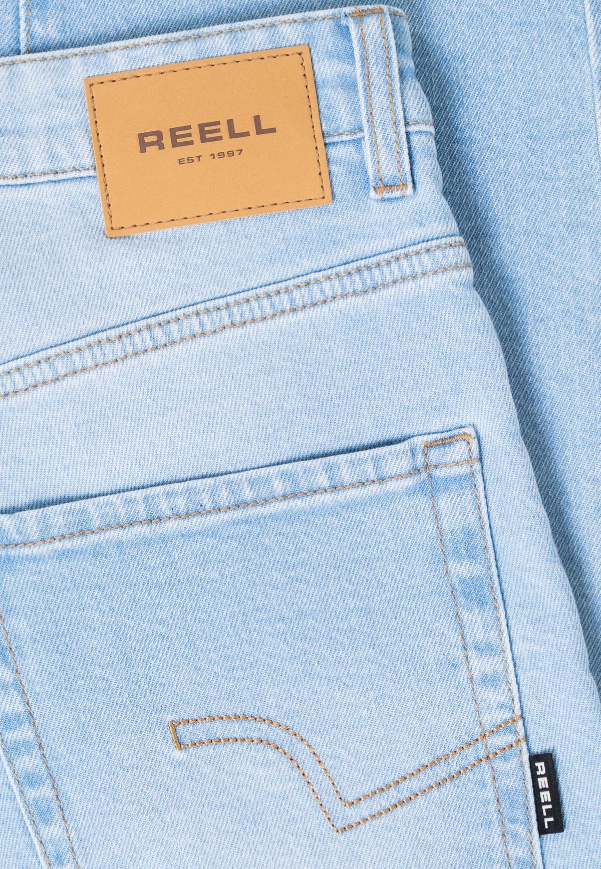 REELL Barfly 2.0 Light Blue Stone Vaqueros