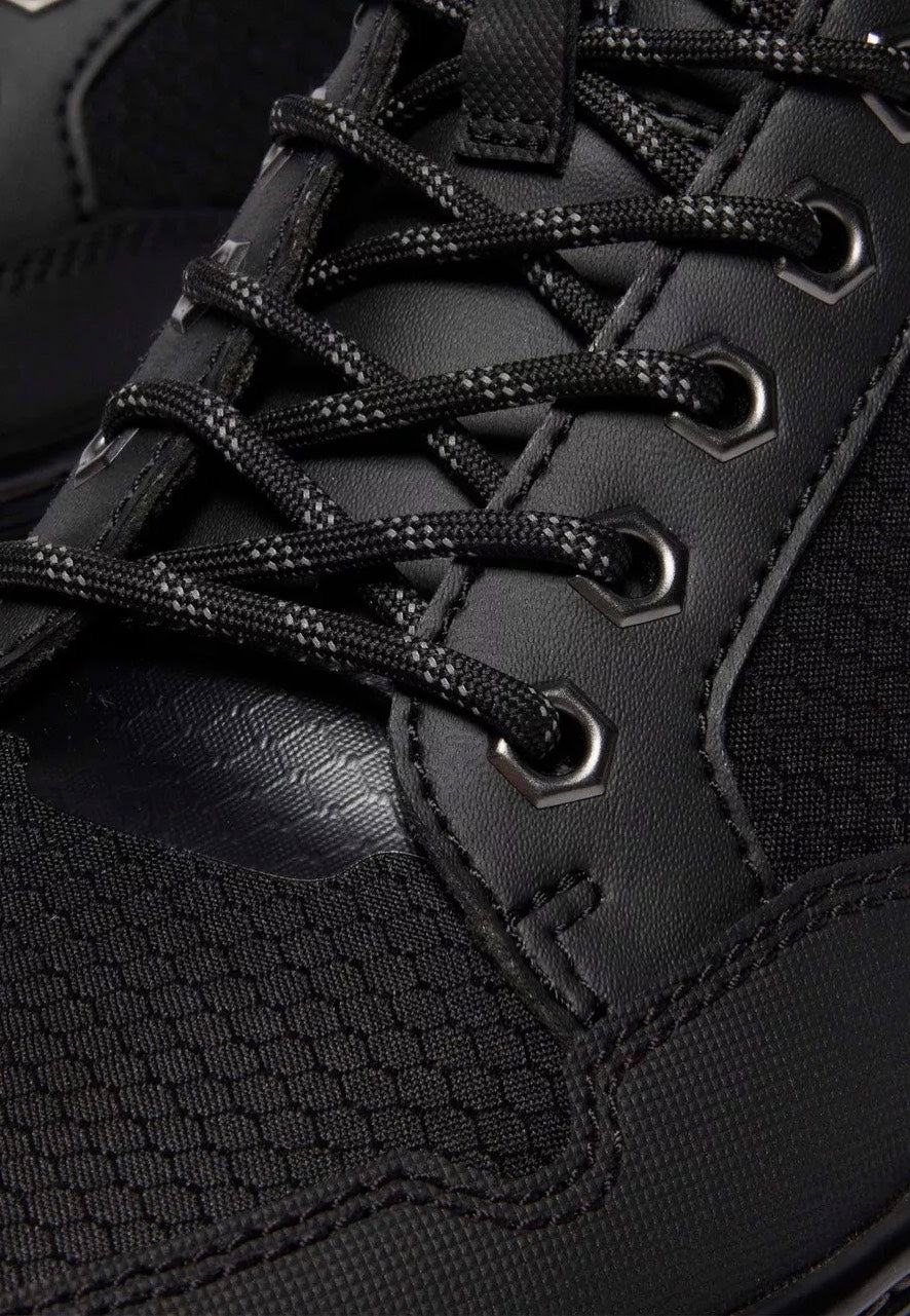 Dr. Martens - Combs Tech MK.02 Black - Shoes | Neutral-Image