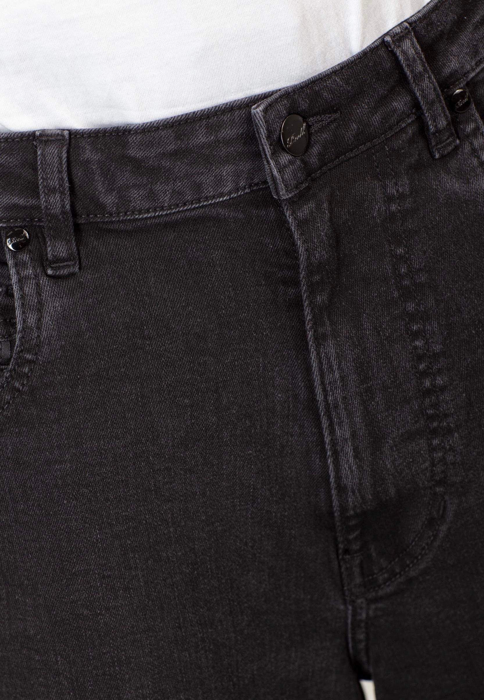 REELL - Belmont Black Wash - Shorts | Men-Image