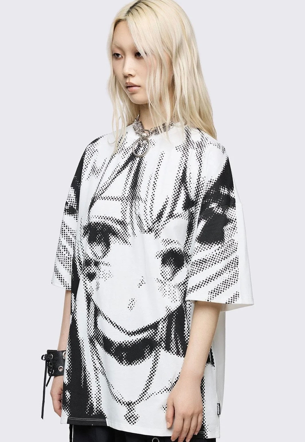 Minga London - Anime Cutie White - T-Shirt | Women-Image