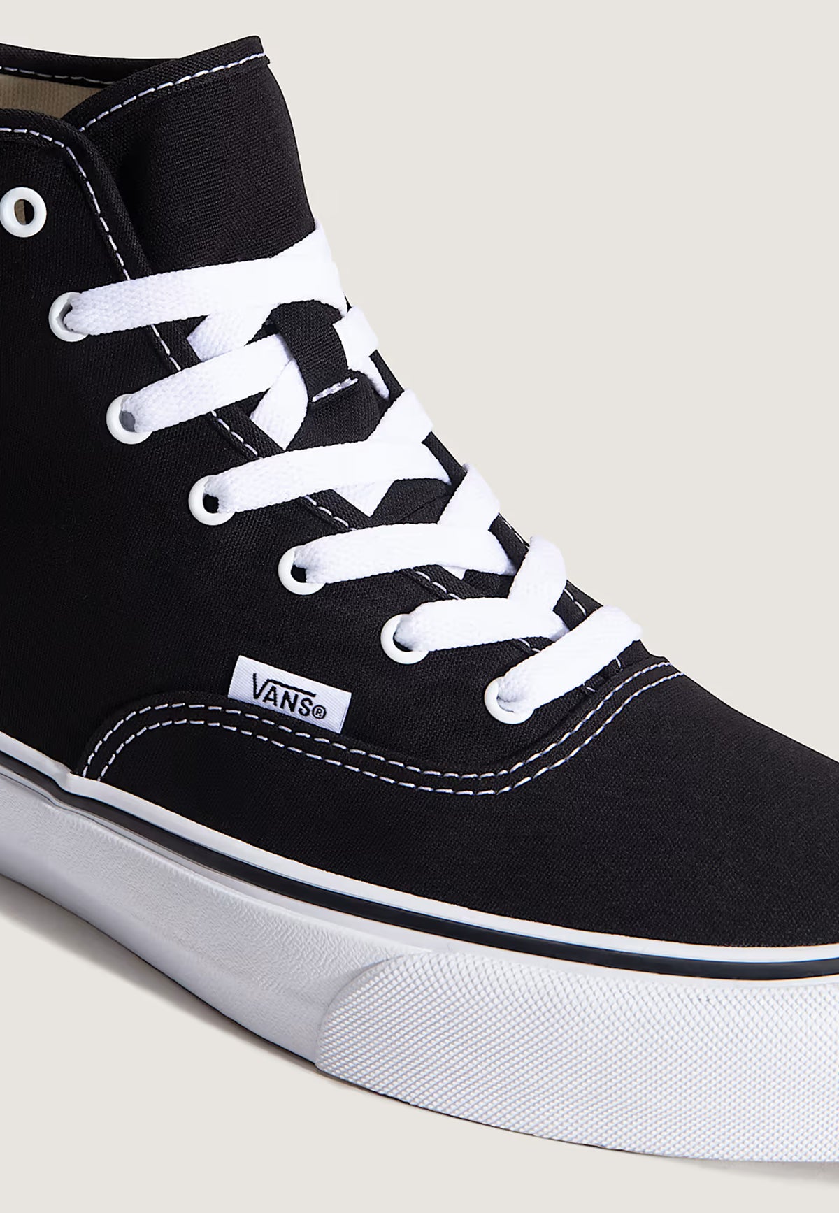 Vans Authentic Hi 2.0 Black/True White Zapatos