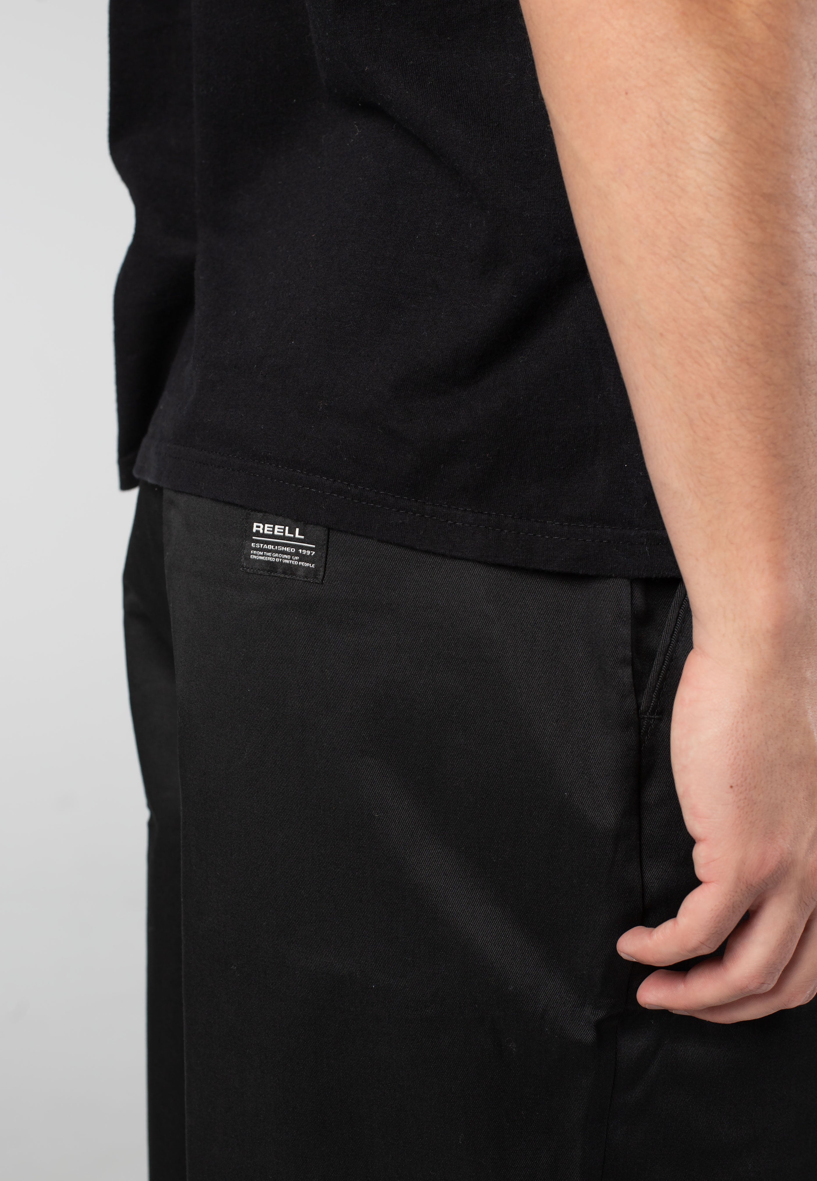 REELL - Loose Flex Chino PC Black - Pants | Men-Image