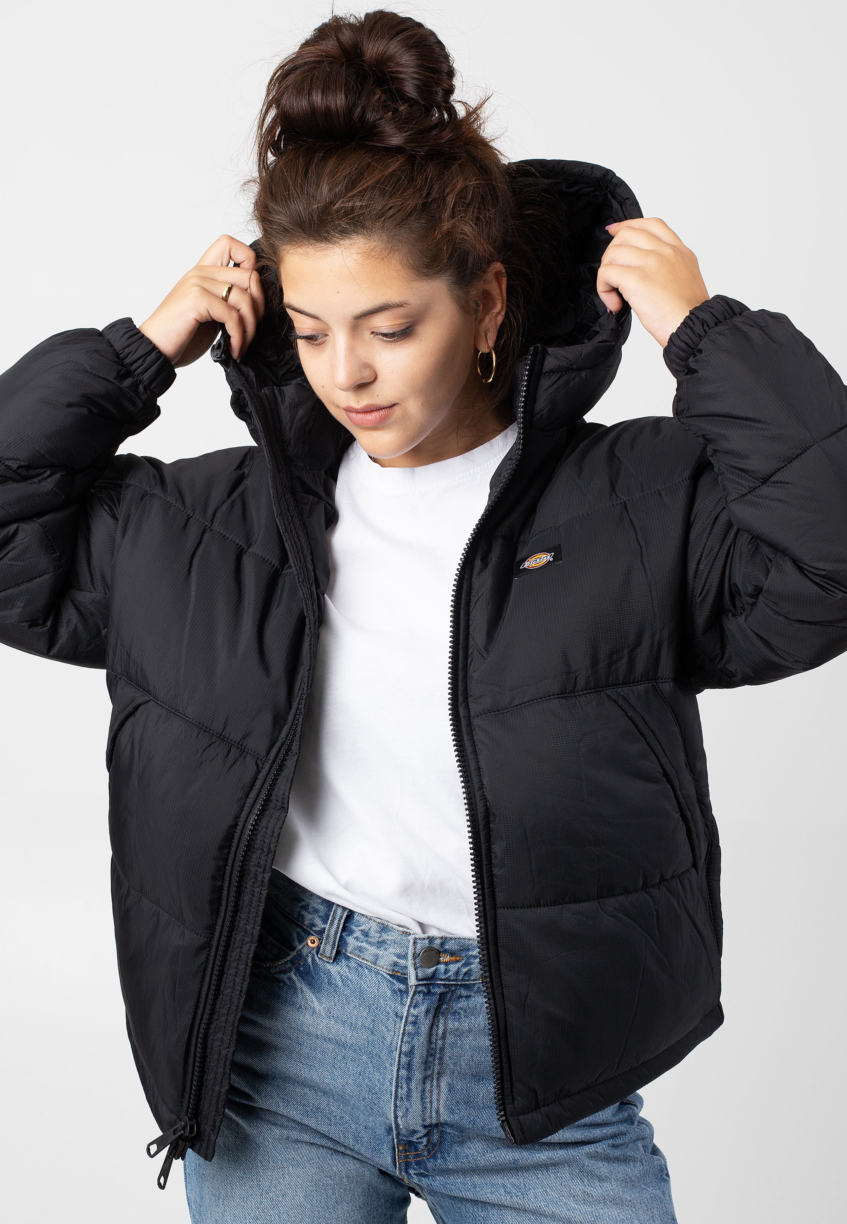 Dickies - Alatna Oversized Puffer Black - Jacket | Women-Image