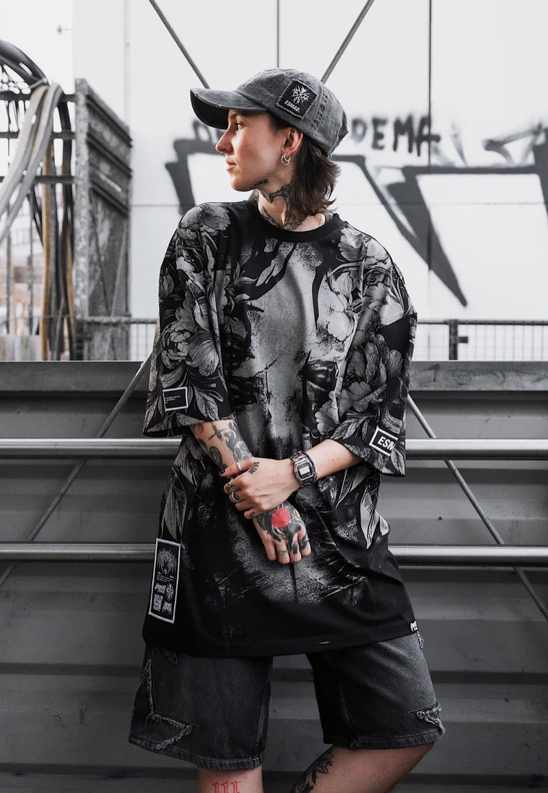 Stay Cold Apparel - Heart Like Winter Oversized - T-Shirt | Neutral-Image