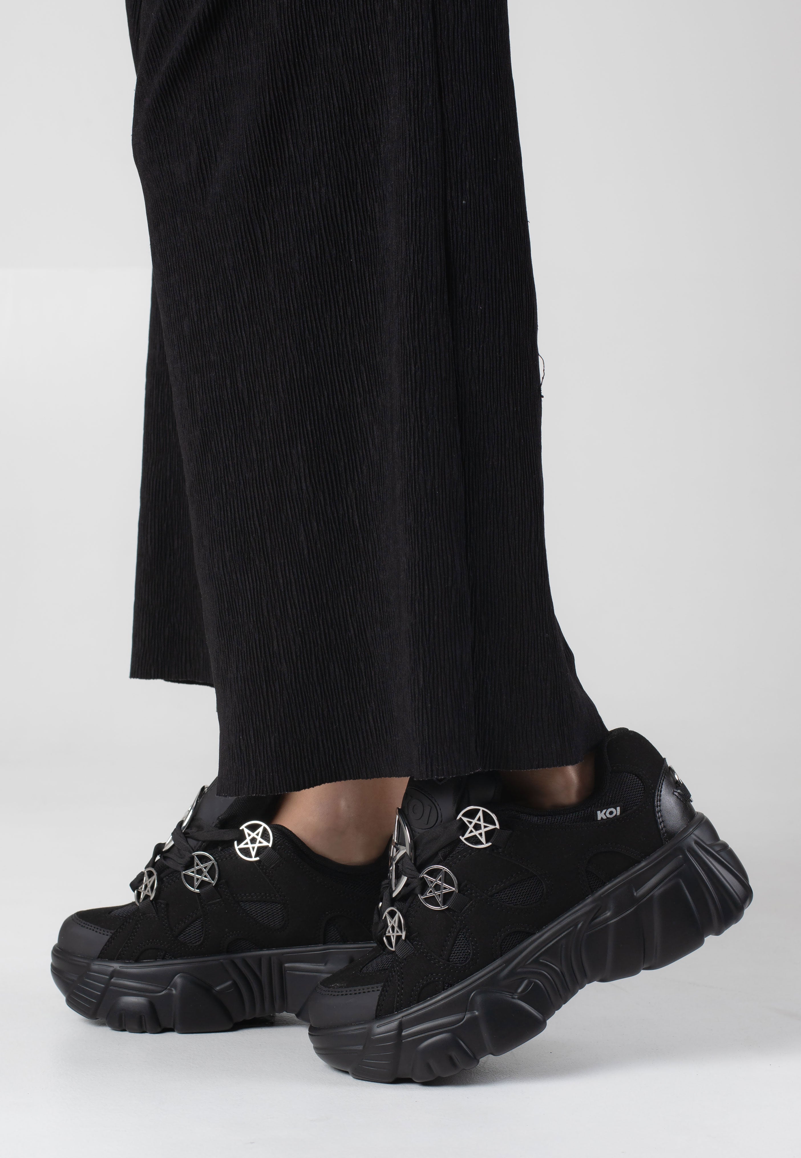 Koi Footwear - Necromancer Chunky Platform - Girl Shoes | Women-Image