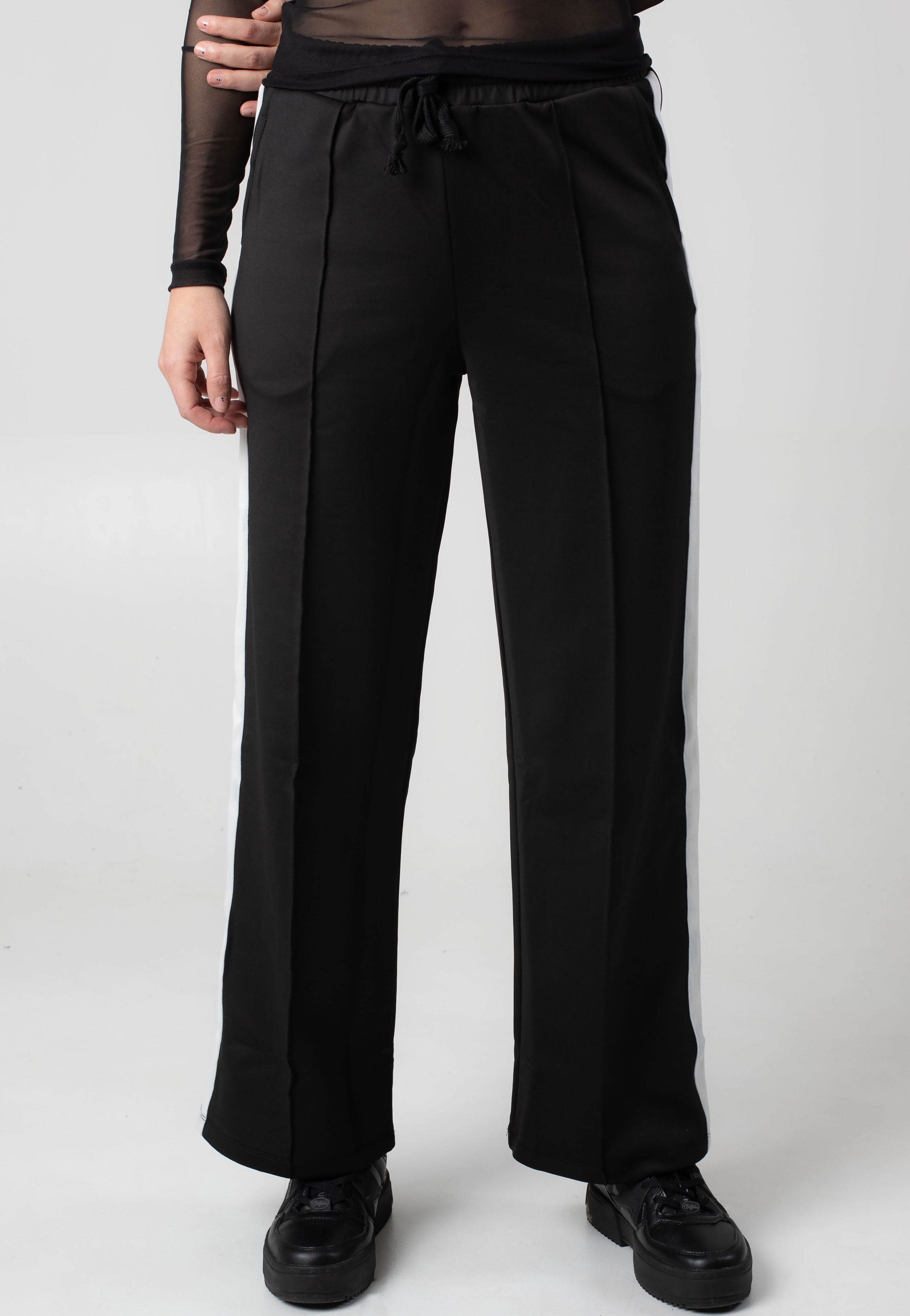 Noisy May - Jenna Sporty Track Black White - Sweat Pants | Women-Image