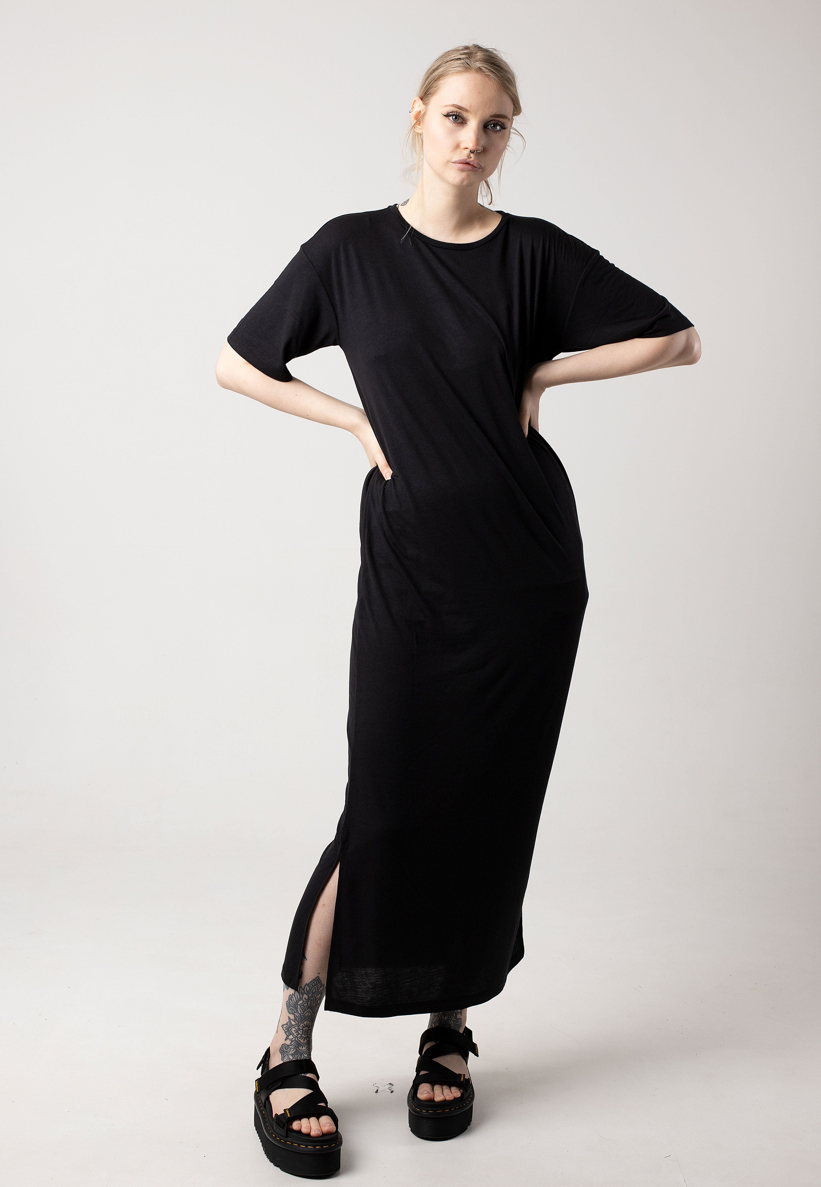 Noisy May - Mayden 2/4 Long Black - Dress | Nuclear Blast