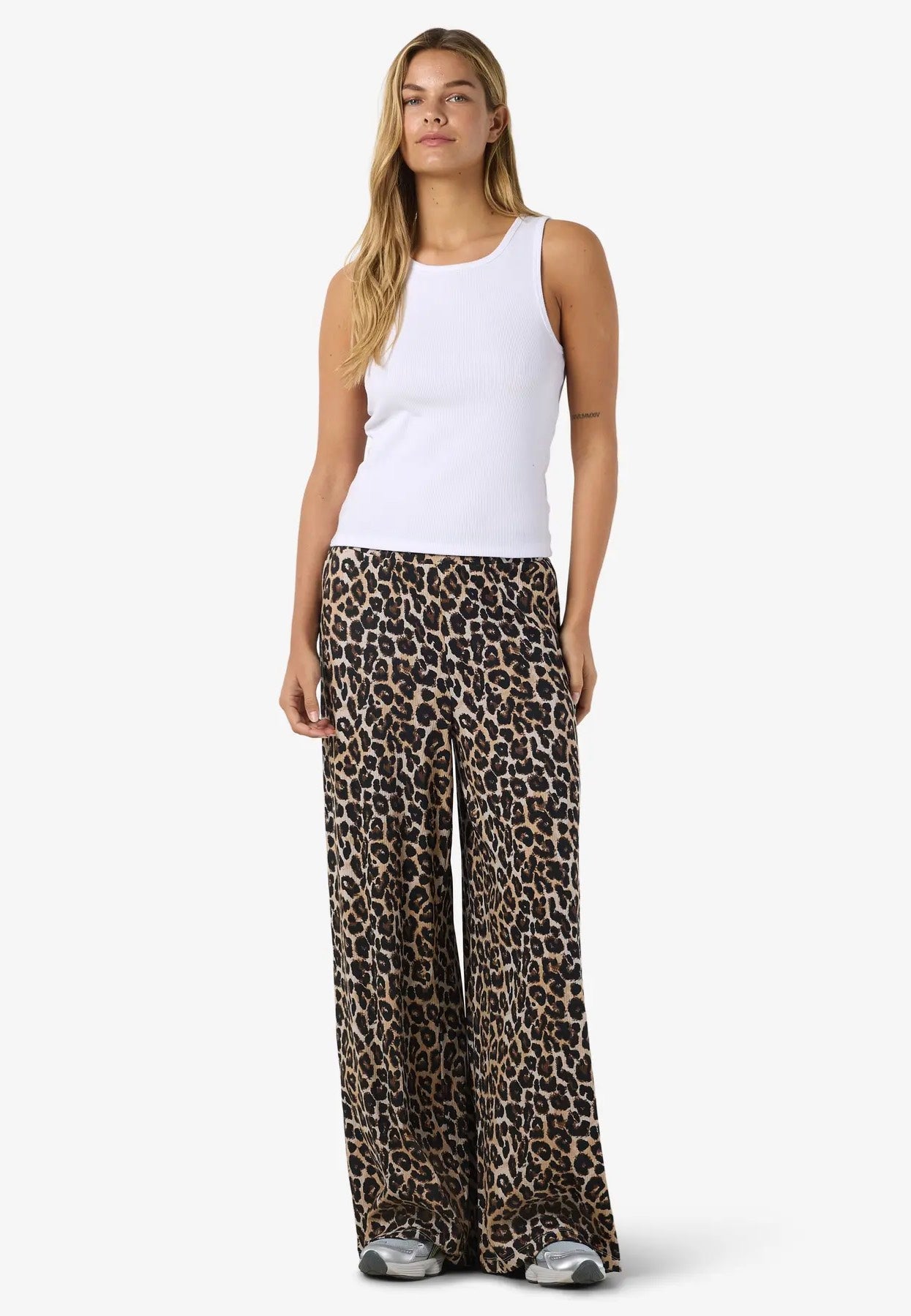 Noisy May - Pasa Wide Black Leo - Pants | Women-Image