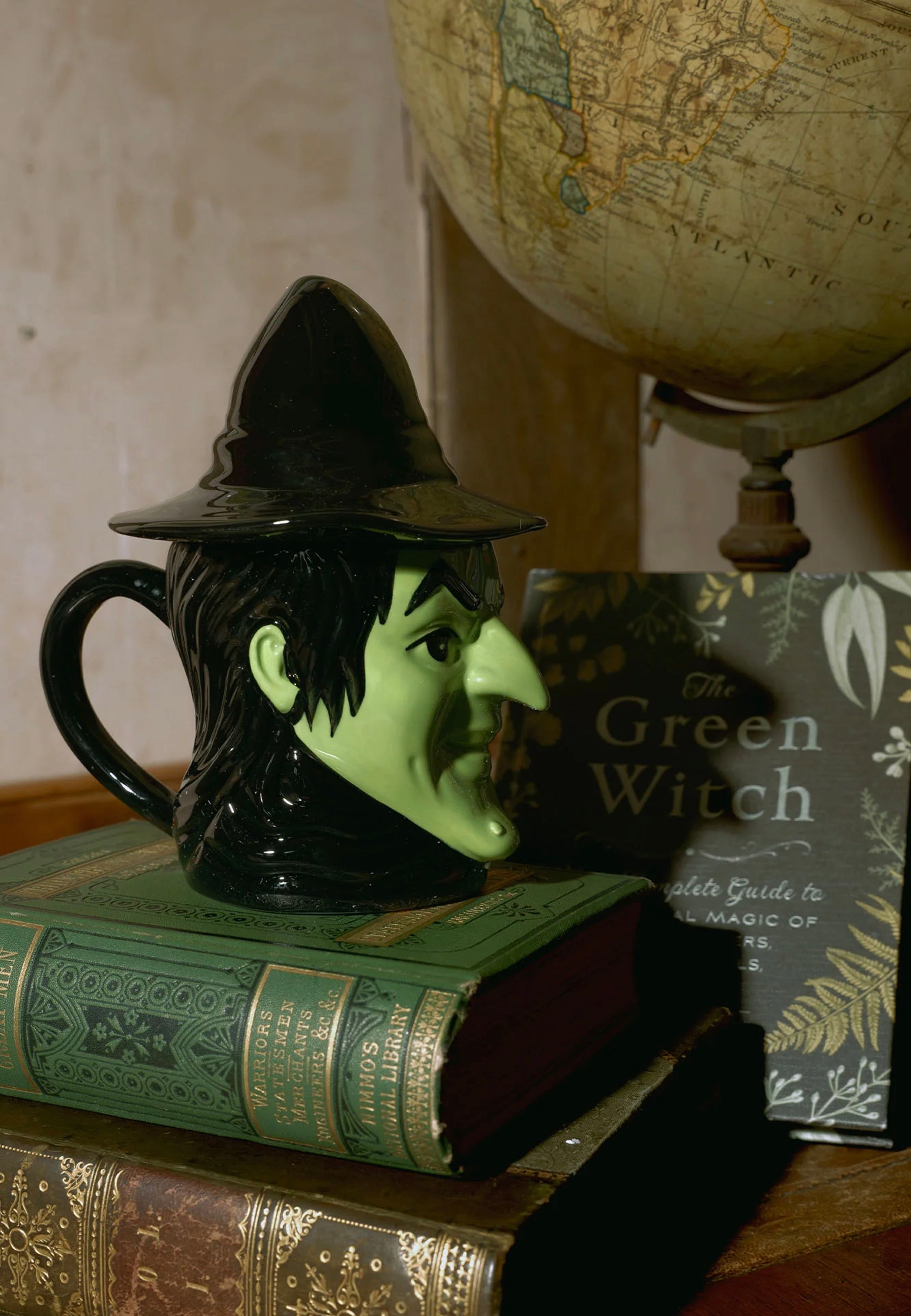 Killstar x Wizard Of OZ - Wicked Witch Shaped Black/Green - Mug