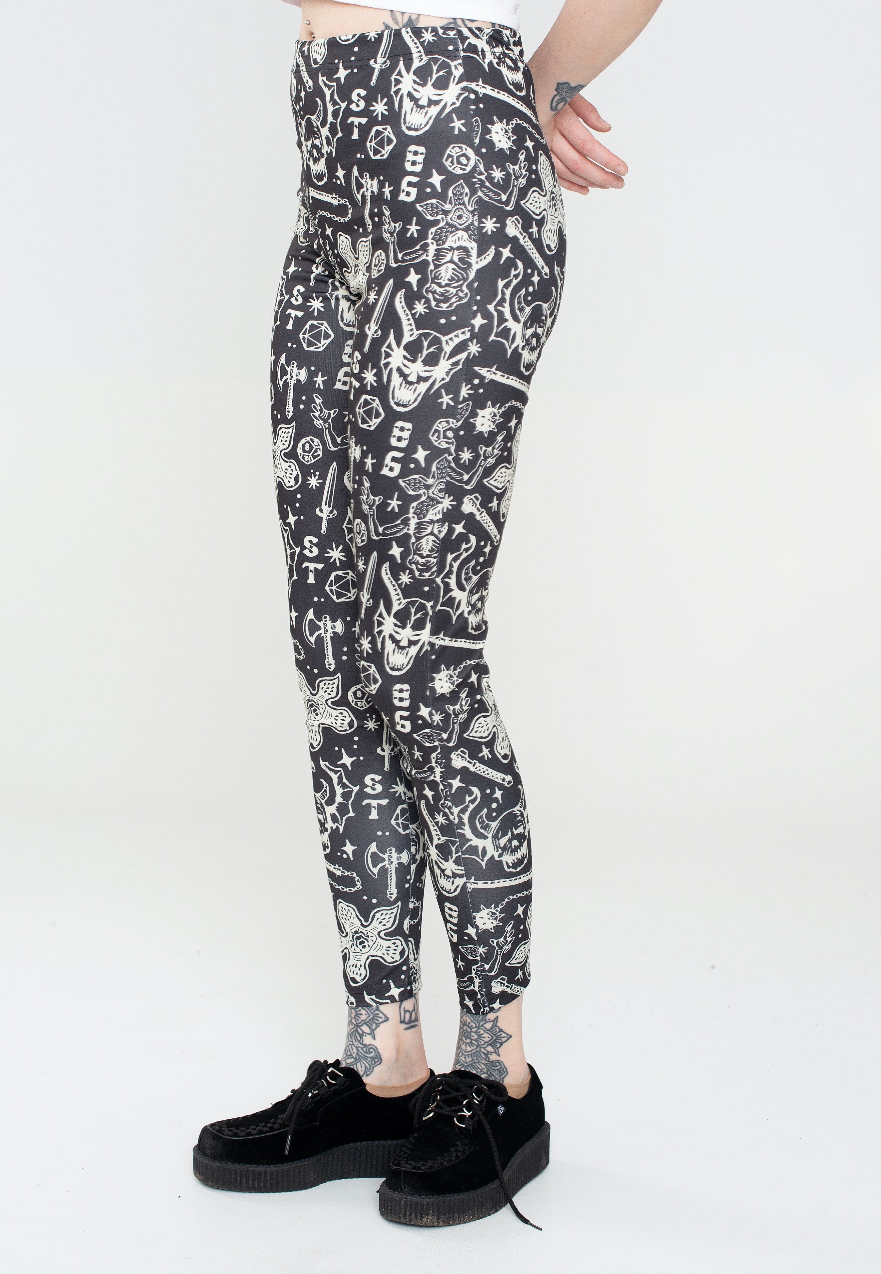 Stranger Things - Hellfire AOP Black - Leggings | Women-Image