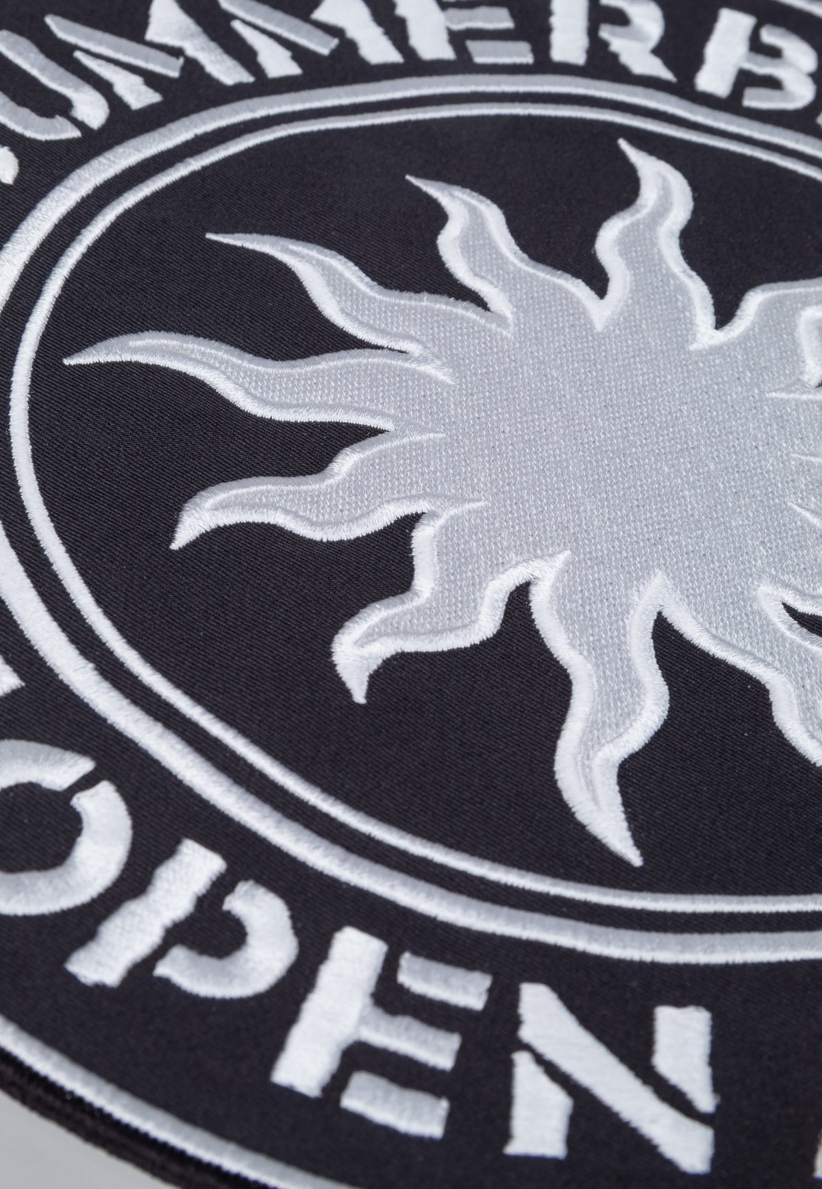 Summer Breeze Logo Sun Parche Trasero