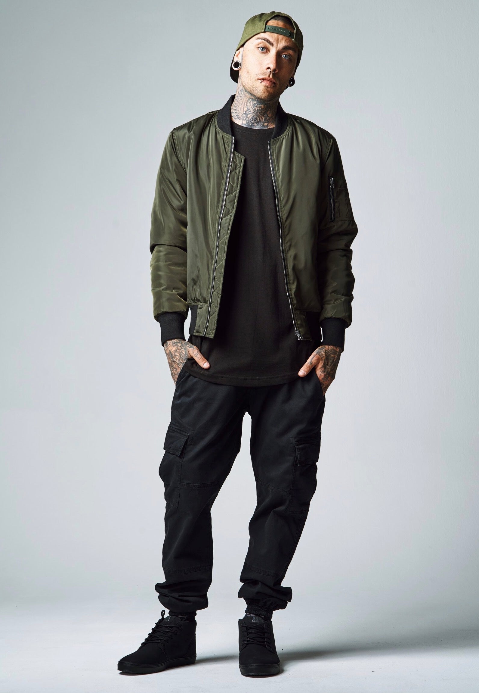 Urban Classics - Washed Cargo Twill - Pants | Men-Image