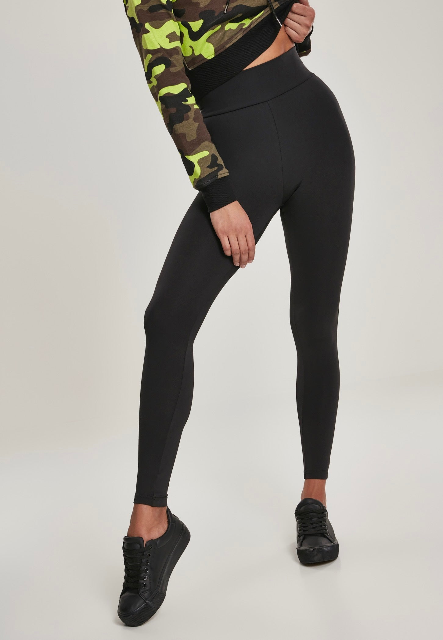 Urban Classics - High Waist Black - Leggings | Women-Image