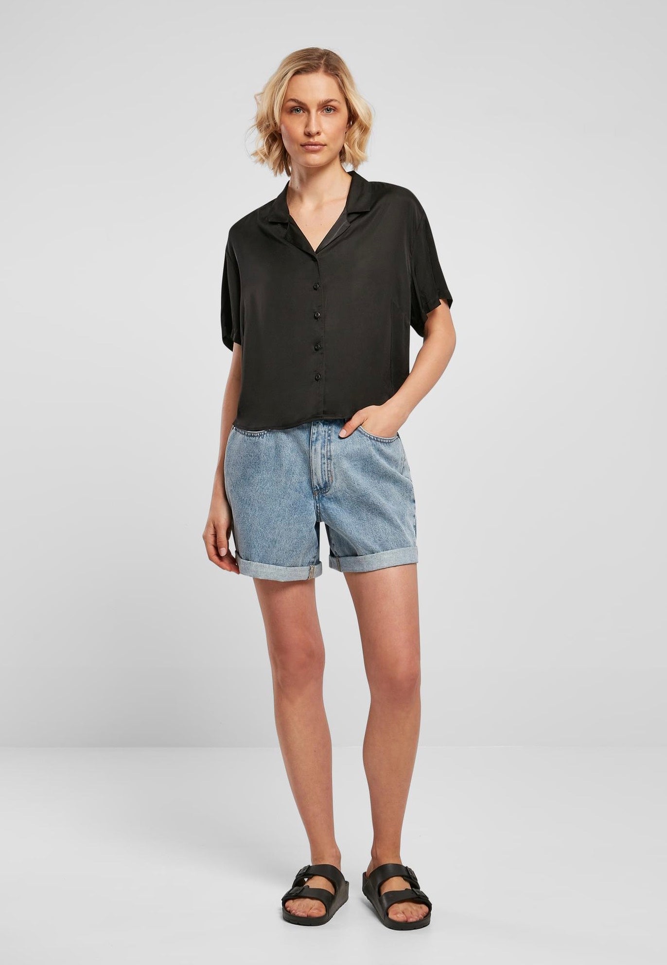 Urban Classics - Ladies Viscose Satin Resort Black - Shirt | Women-Image