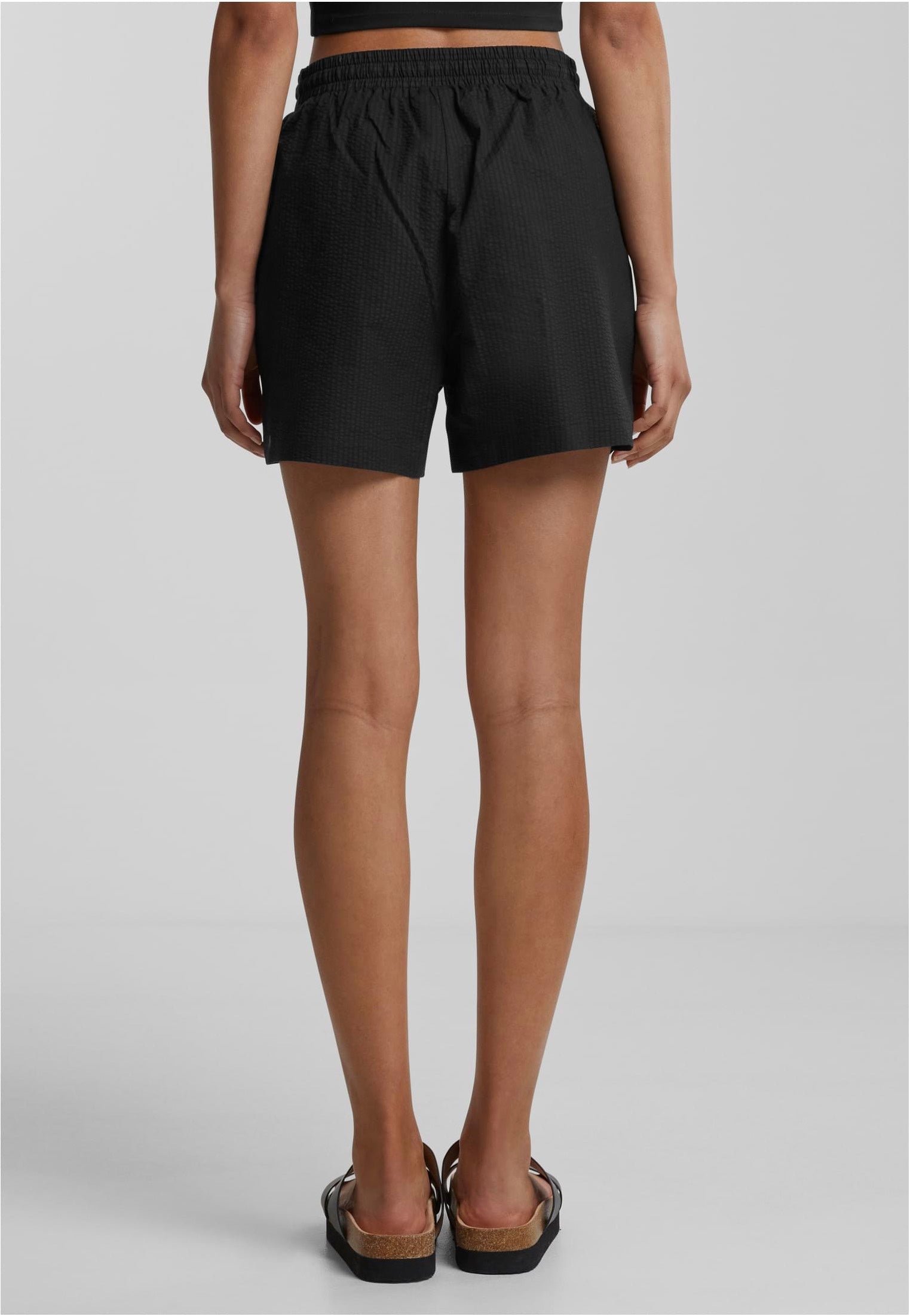 Urban Classics - Ladies Seersucker Black - Shorts | Women-Image