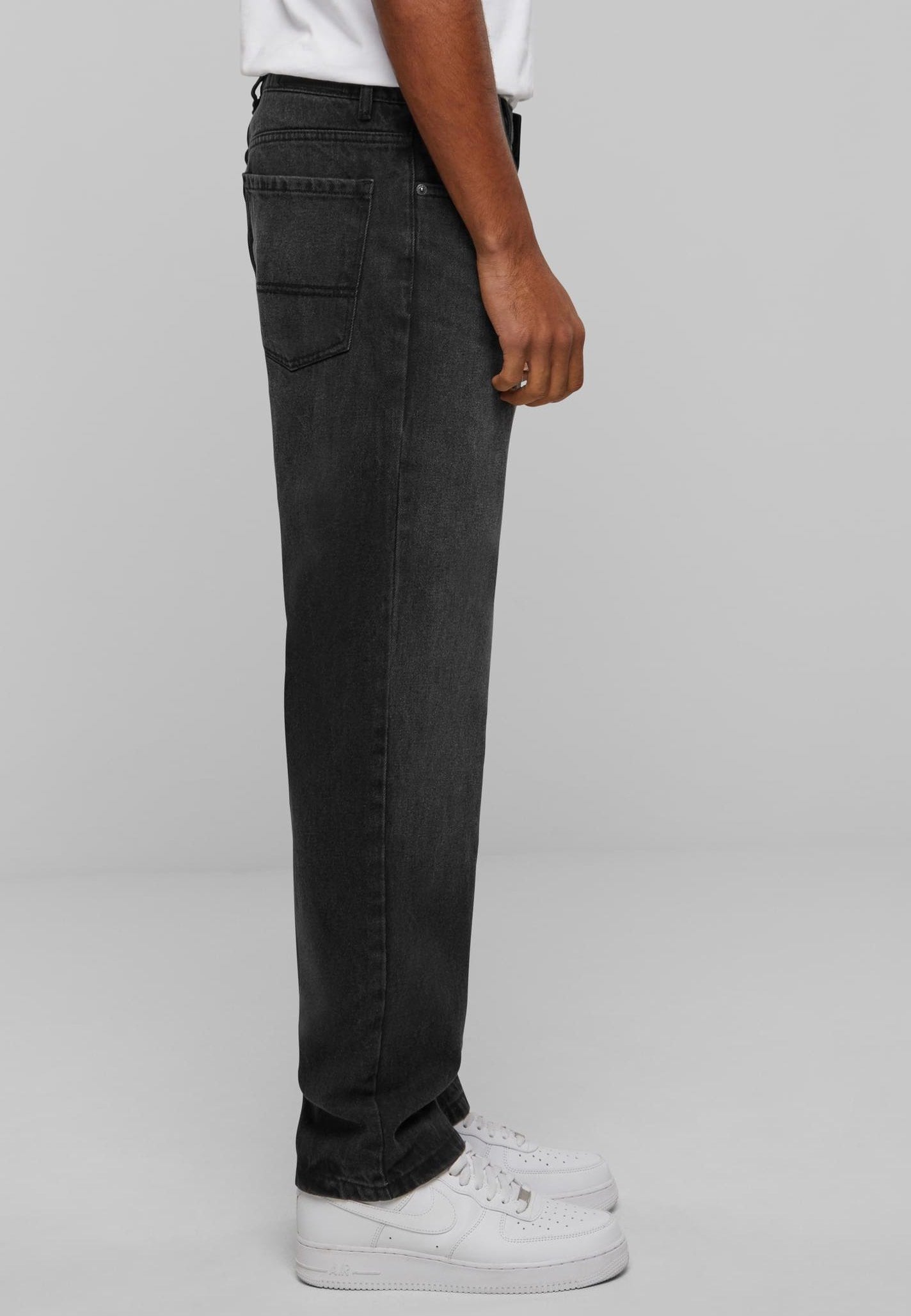 Urban Classics - Heavy Ounce Straight Fit Black Washed - Jeans