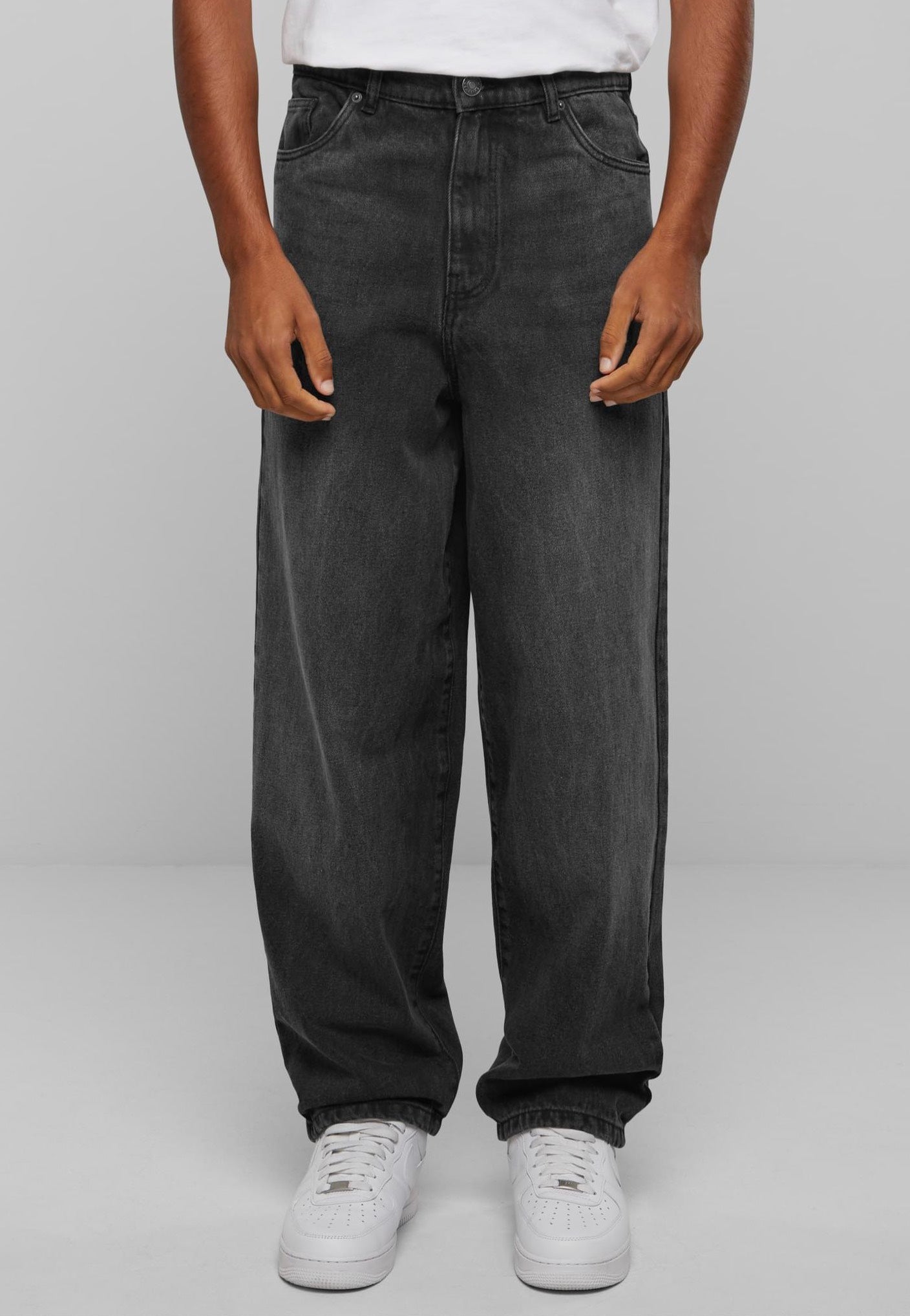 Urban Classics Heavy Ounce Baggy Fit Black Washed Jeans