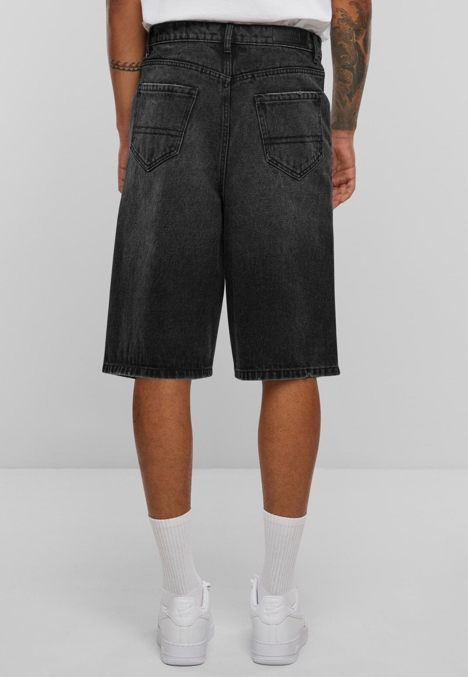 Urban Classics - 90's Heavy Denim Black Washed - Shorts