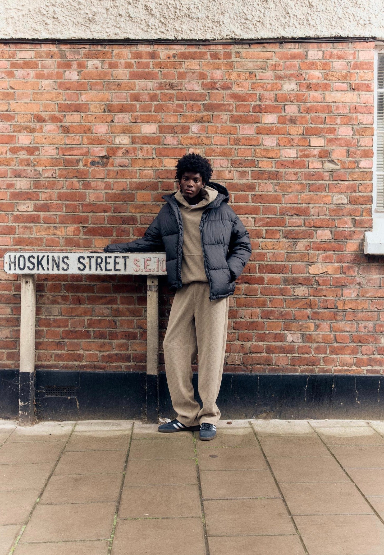 Urban Classics - Basic Puffer With Hood Black - Jacket | Men-Image