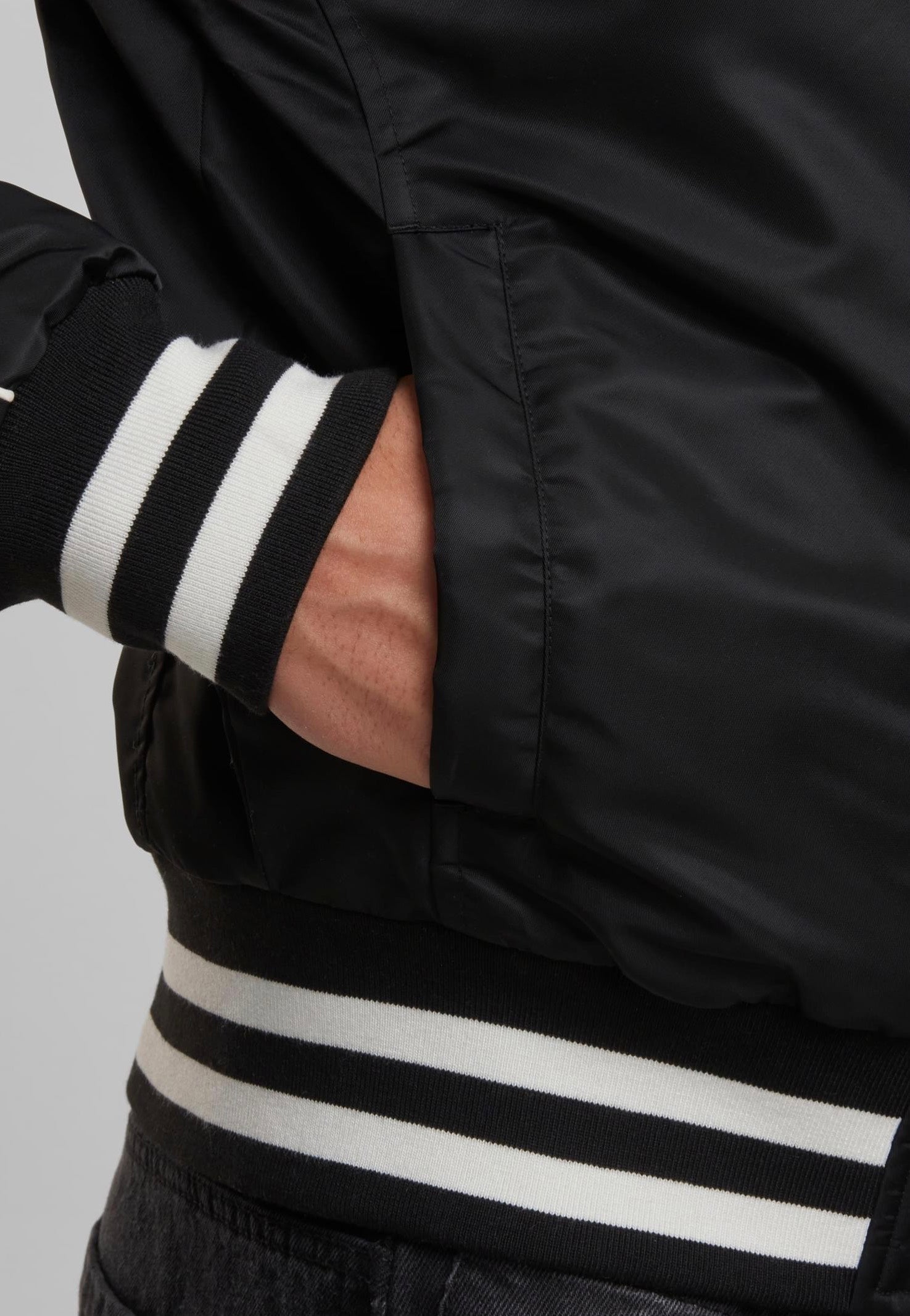 Urban Classics - Racer Bomber Black - Jacket | Men-Image