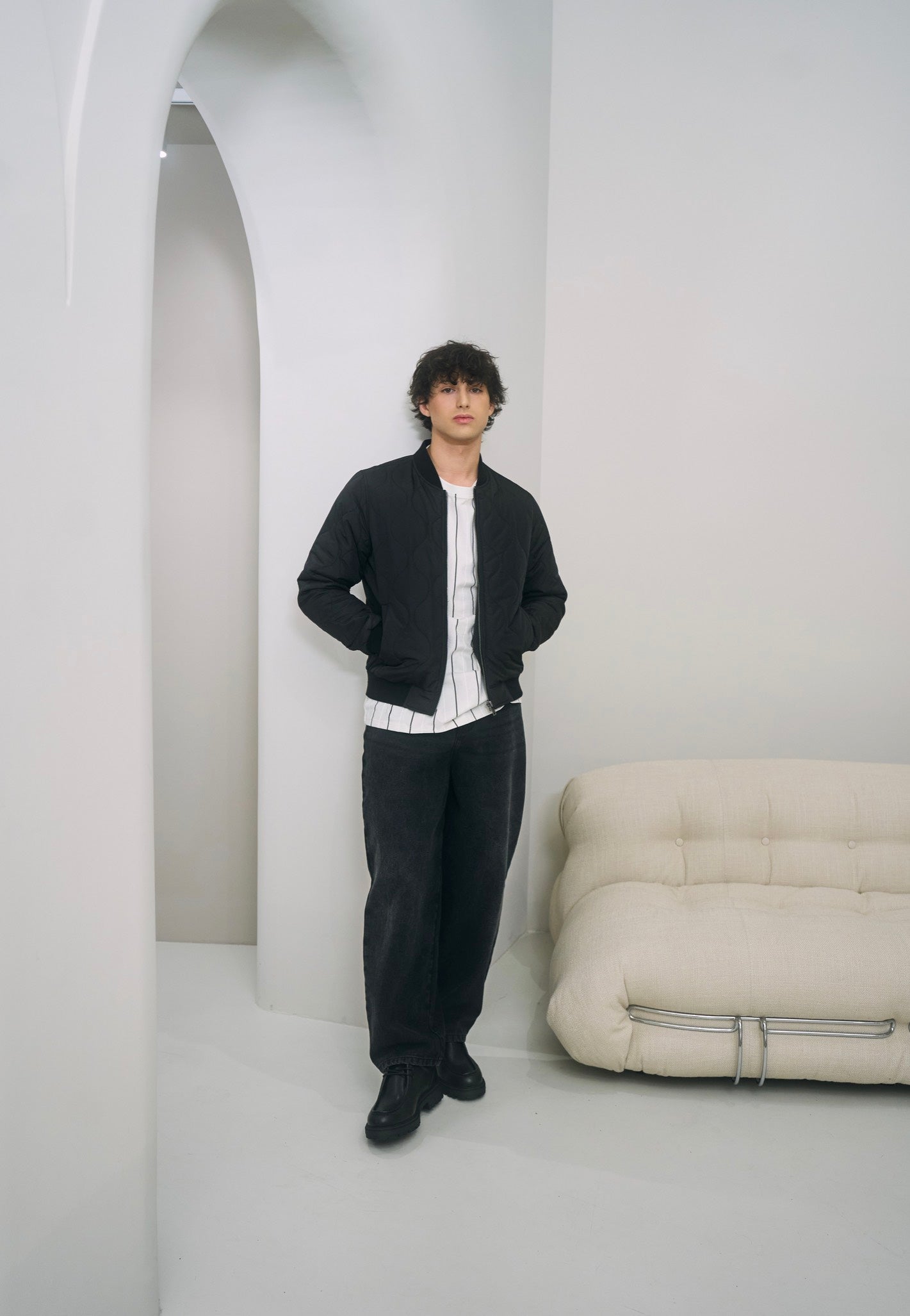 Urban Classics - Onion Quilted Bomber Black - Jacket | Men-Image