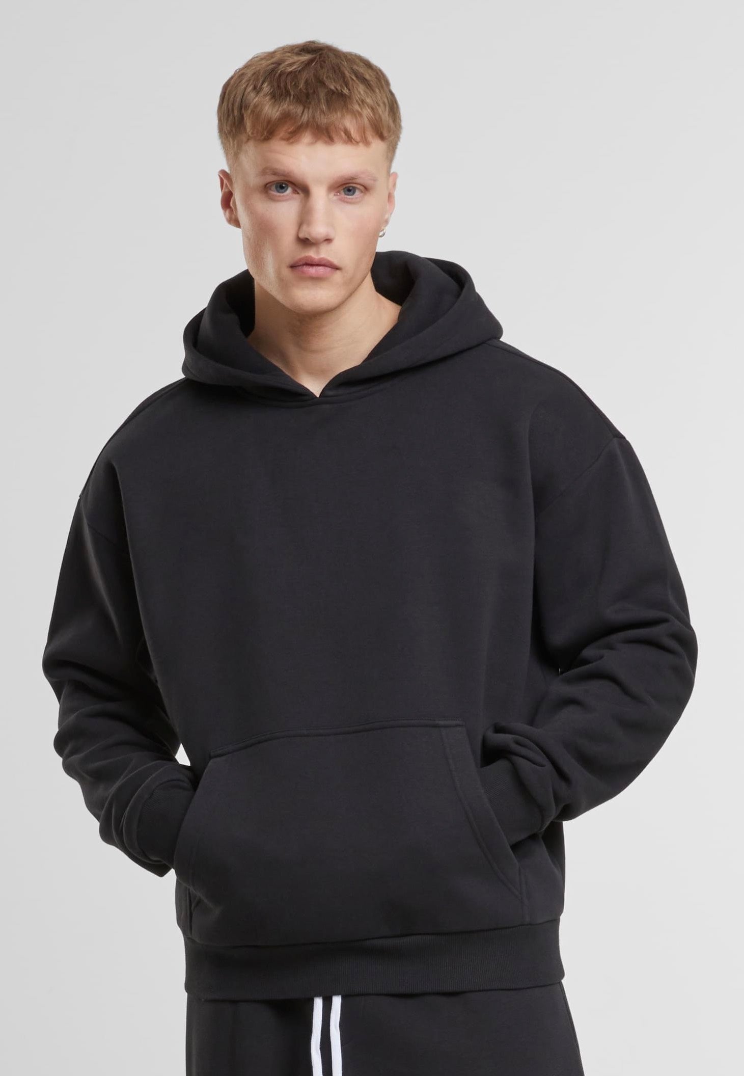 Urban Classics - Fluffy Oversized Black - Hoodie | Men-Image