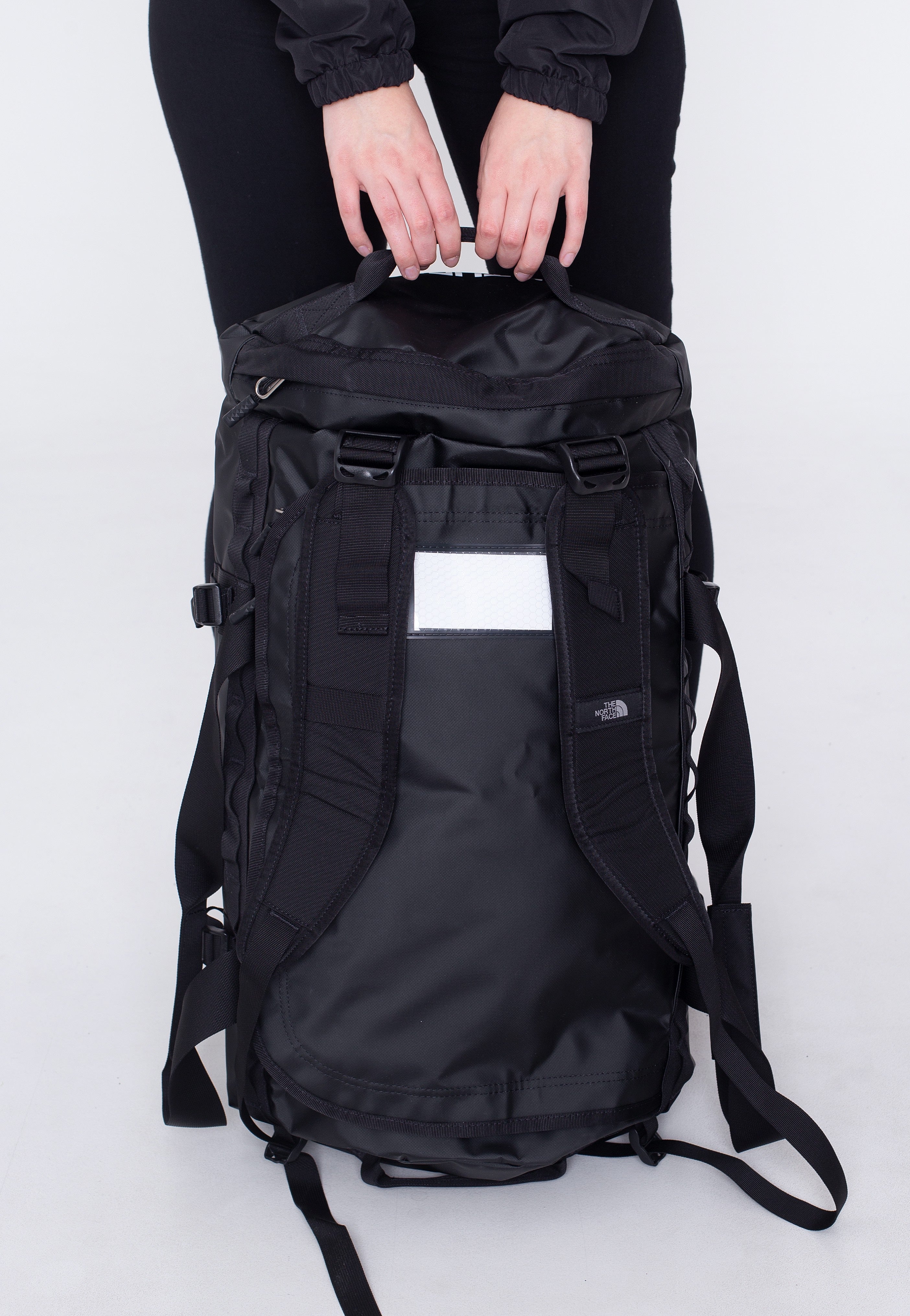 The North Face - Base Camp Duffel L TNF Black/TNF White - Bag | Neutral-Image
