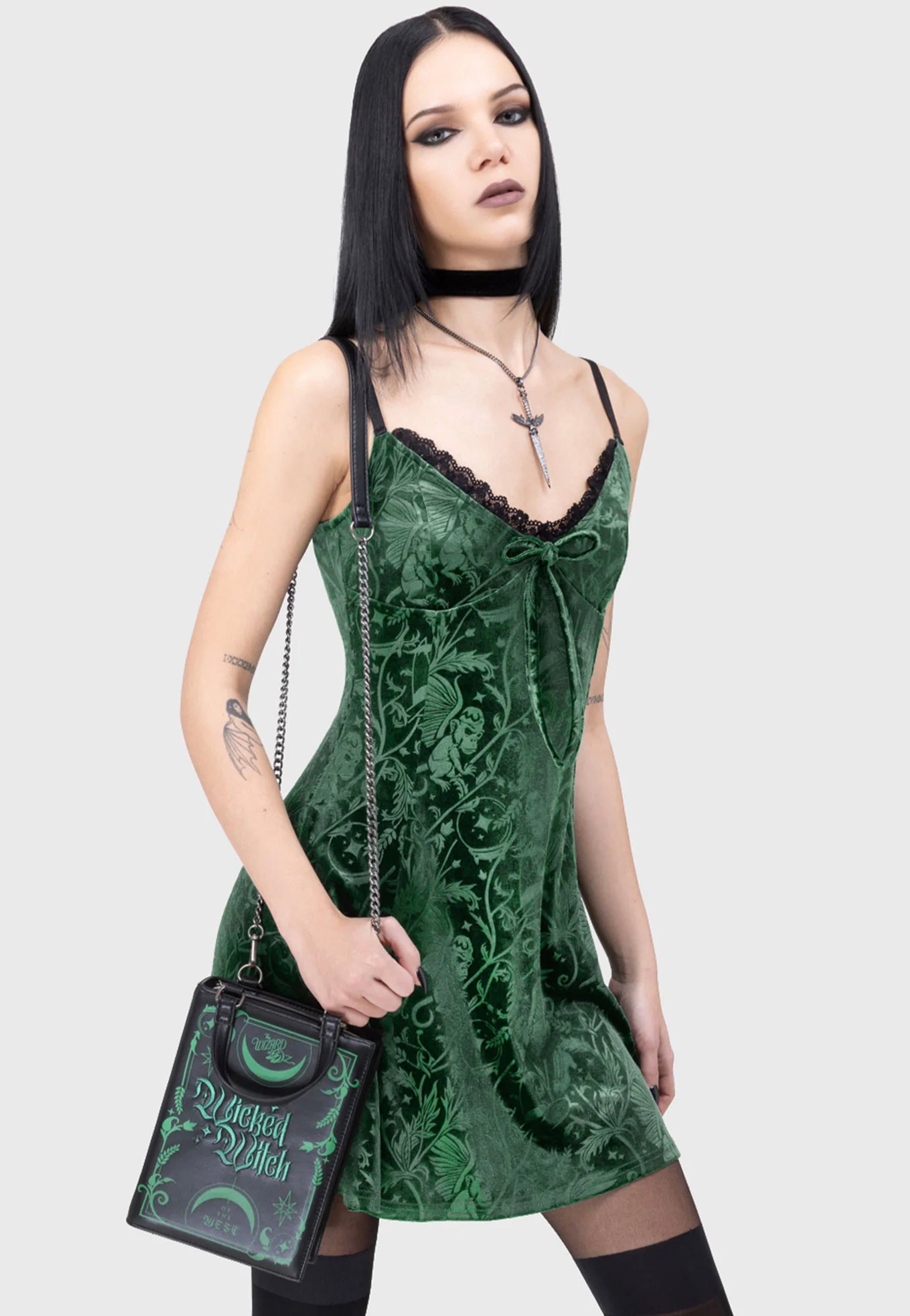 Killstar x Wizard Of OZ - Truly Wicked Book Black/Green - Bag | Neutral-Image