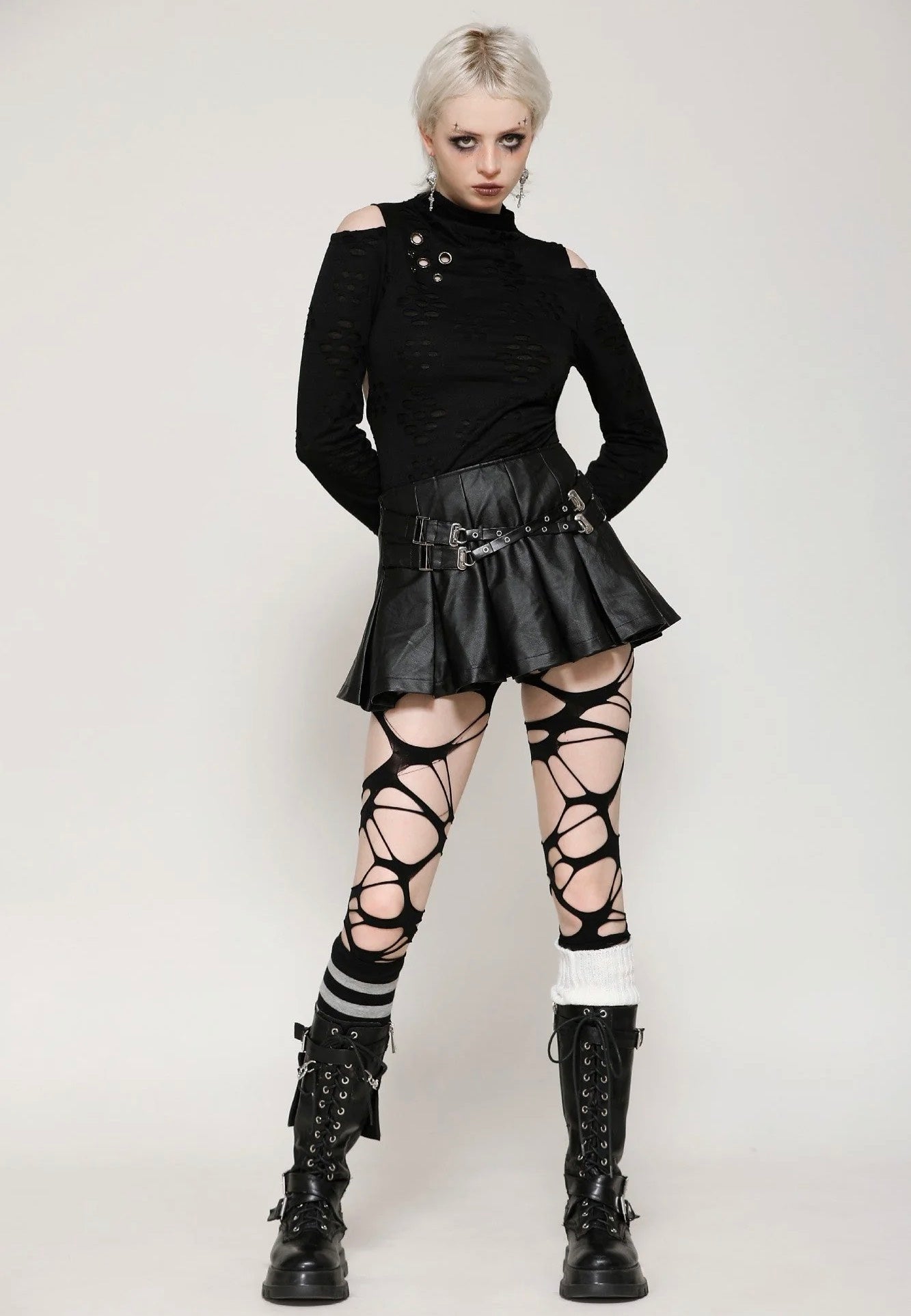 Dark In Love - Punk Back Cutout Star Shaped Distressed - Longsleeve | Women-Image