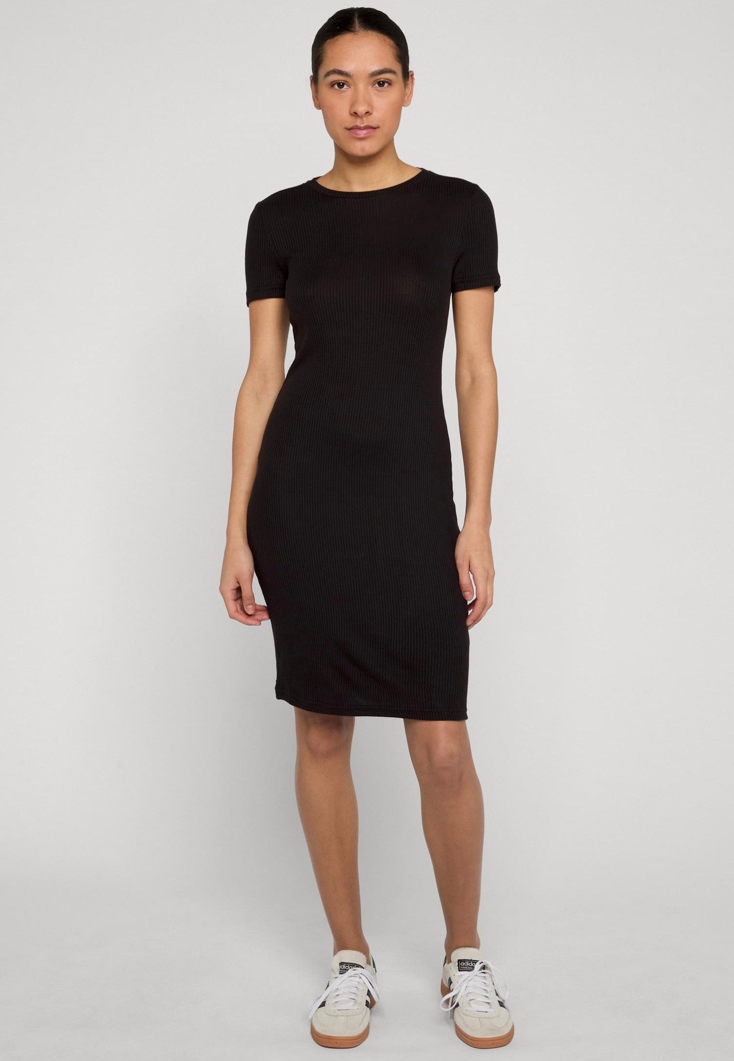 slim fit dress Urban Classics - Ladies Basic Black - Fabric: Printed Chiffon To ensure the highest Black Backless Cut Out Size US:7
