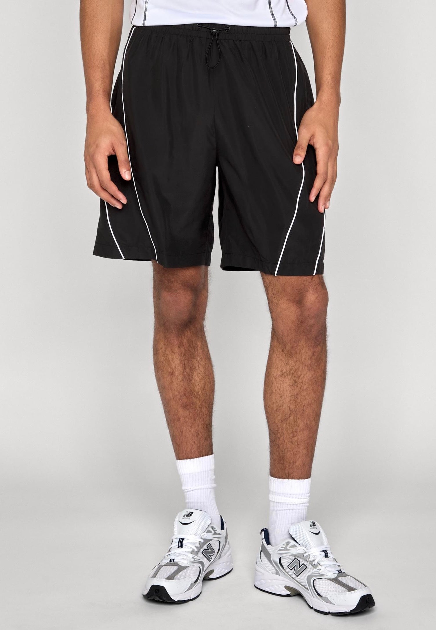 Urban Classics Piping Track Black Shorts