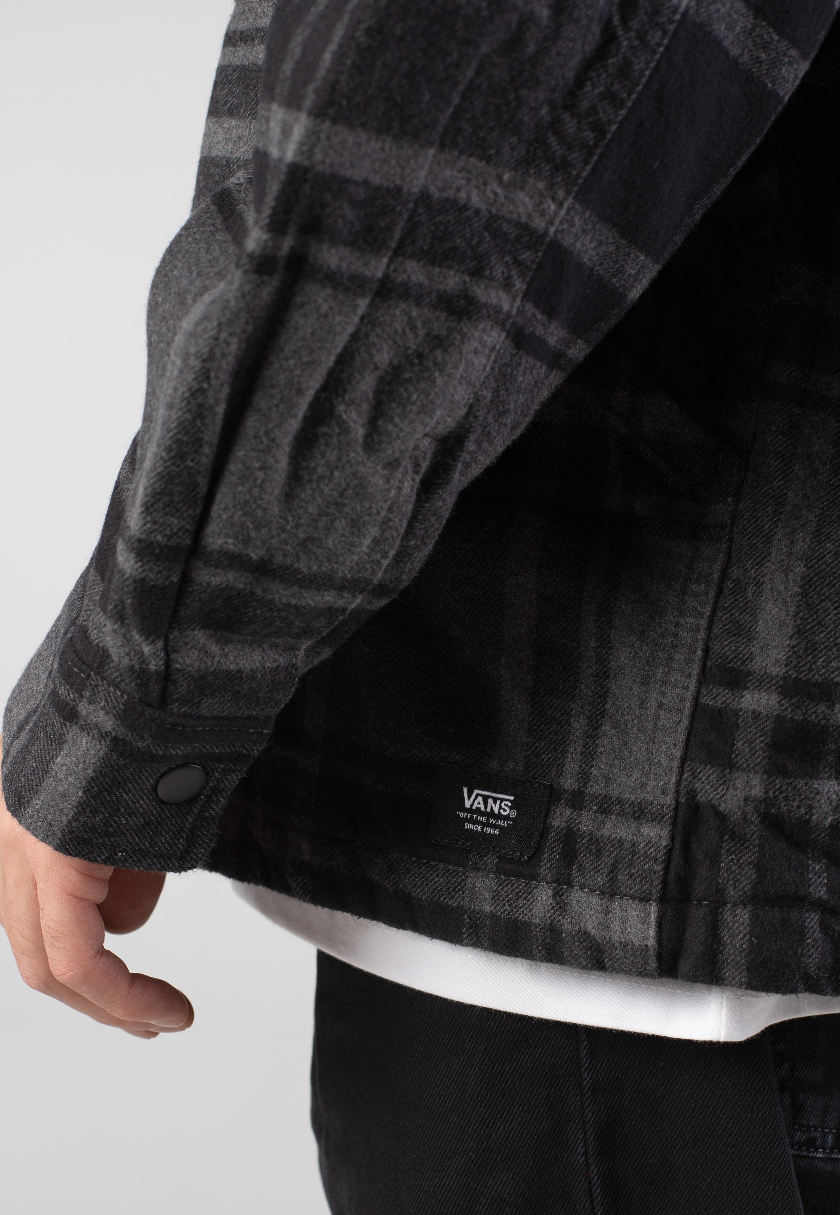 Vans - Piedmont Hooded Plaid Black/Asphalt Heather - Jacket | Men-Image