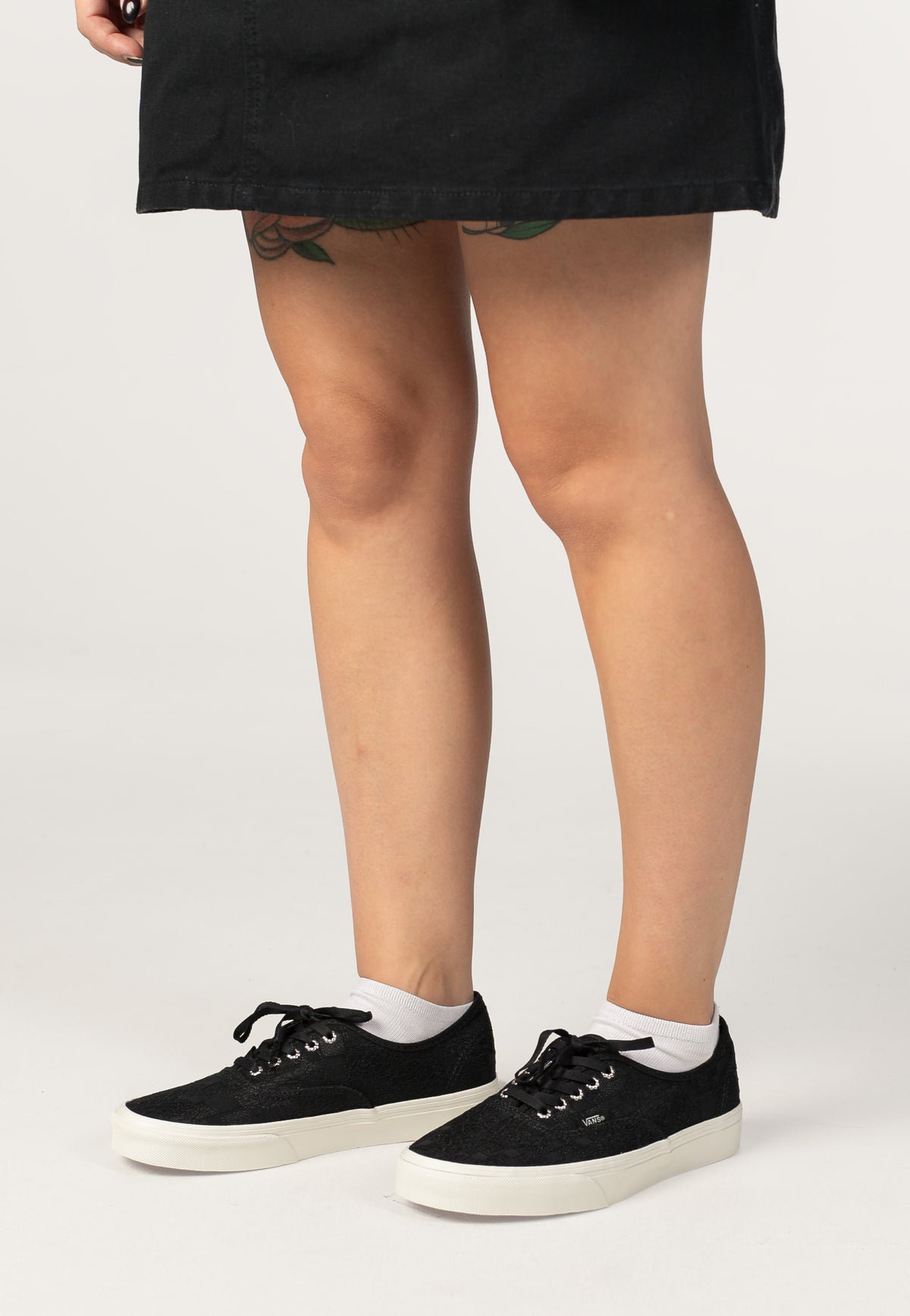 Vans Authentic Laced Black Zapatos para chica