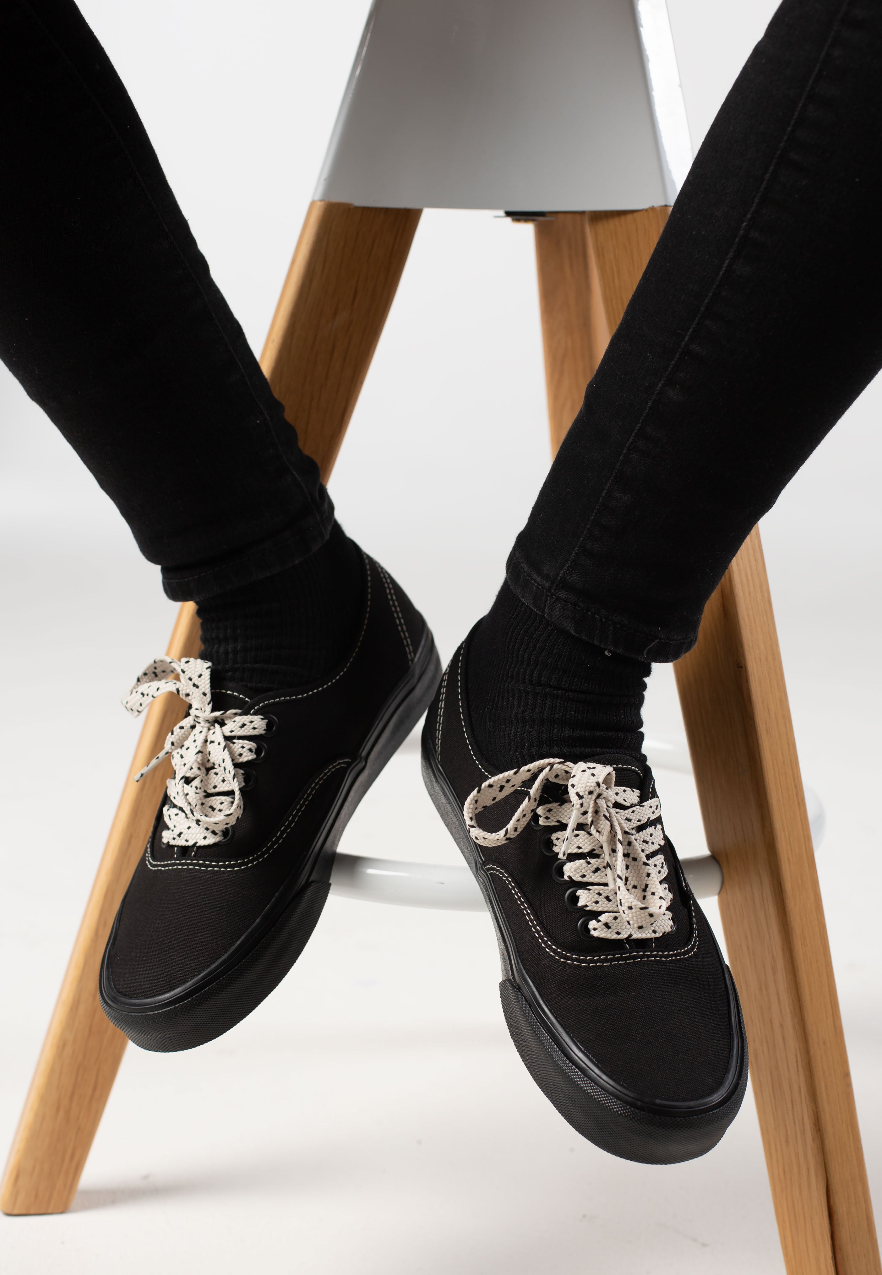 Vans - Authentic Mono Black - Shoes | Neutral-Image
