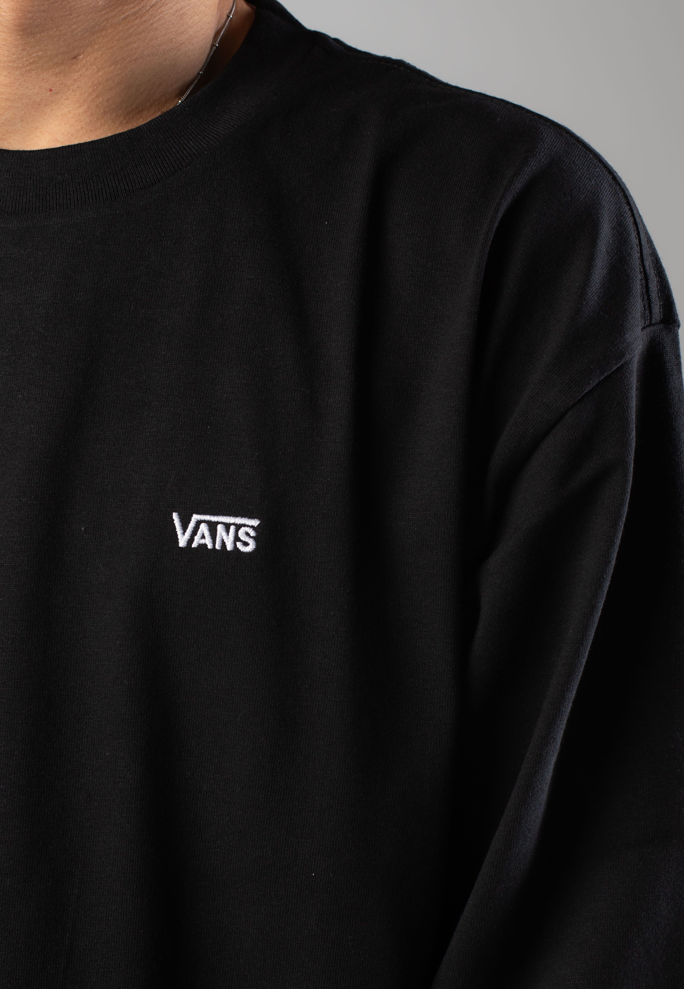 Vans - Left Chest II Loose Black - Longsleeve | Men-Image