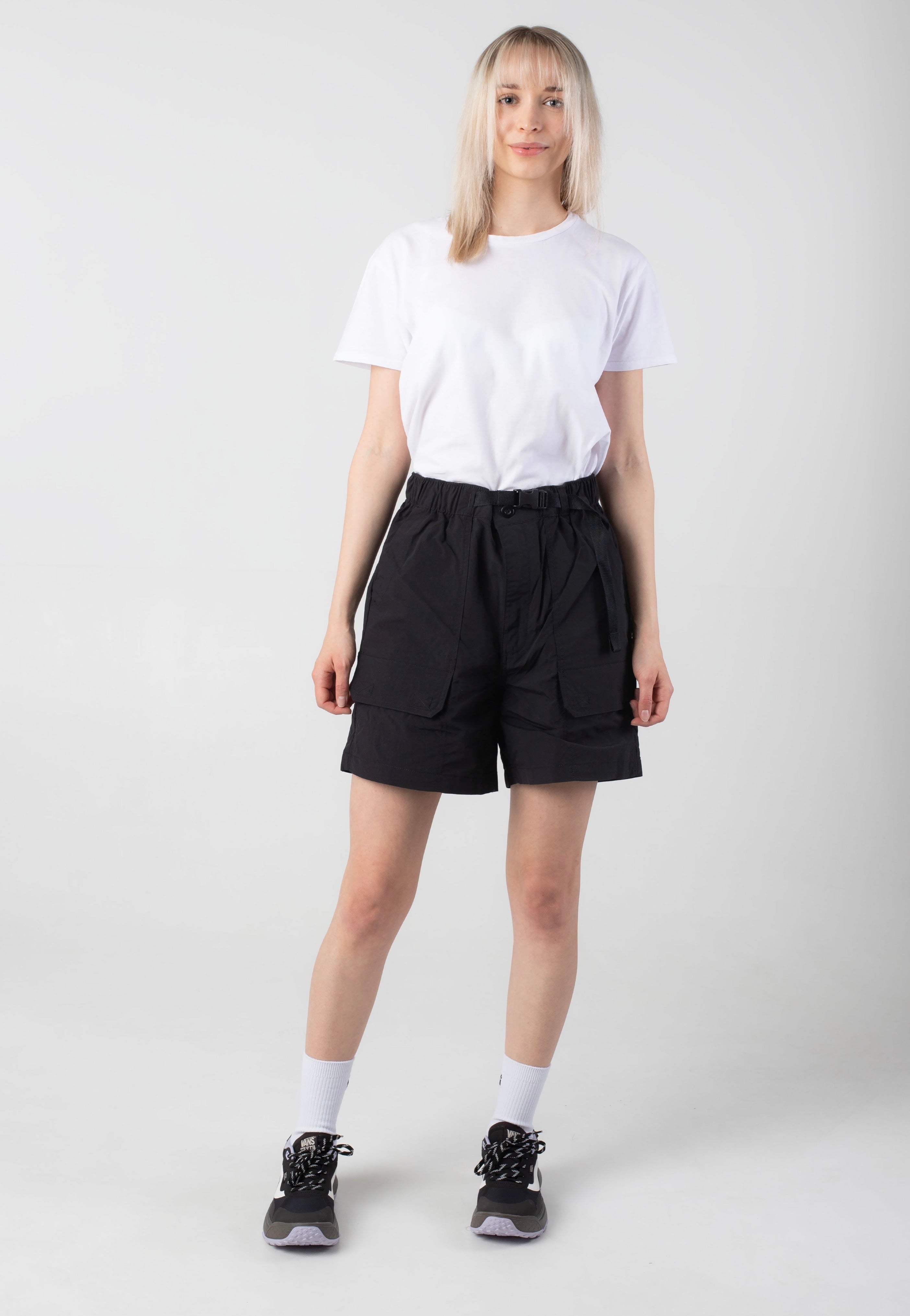 Vans - MTE Trek Guide Black - Shorts | Women-Image