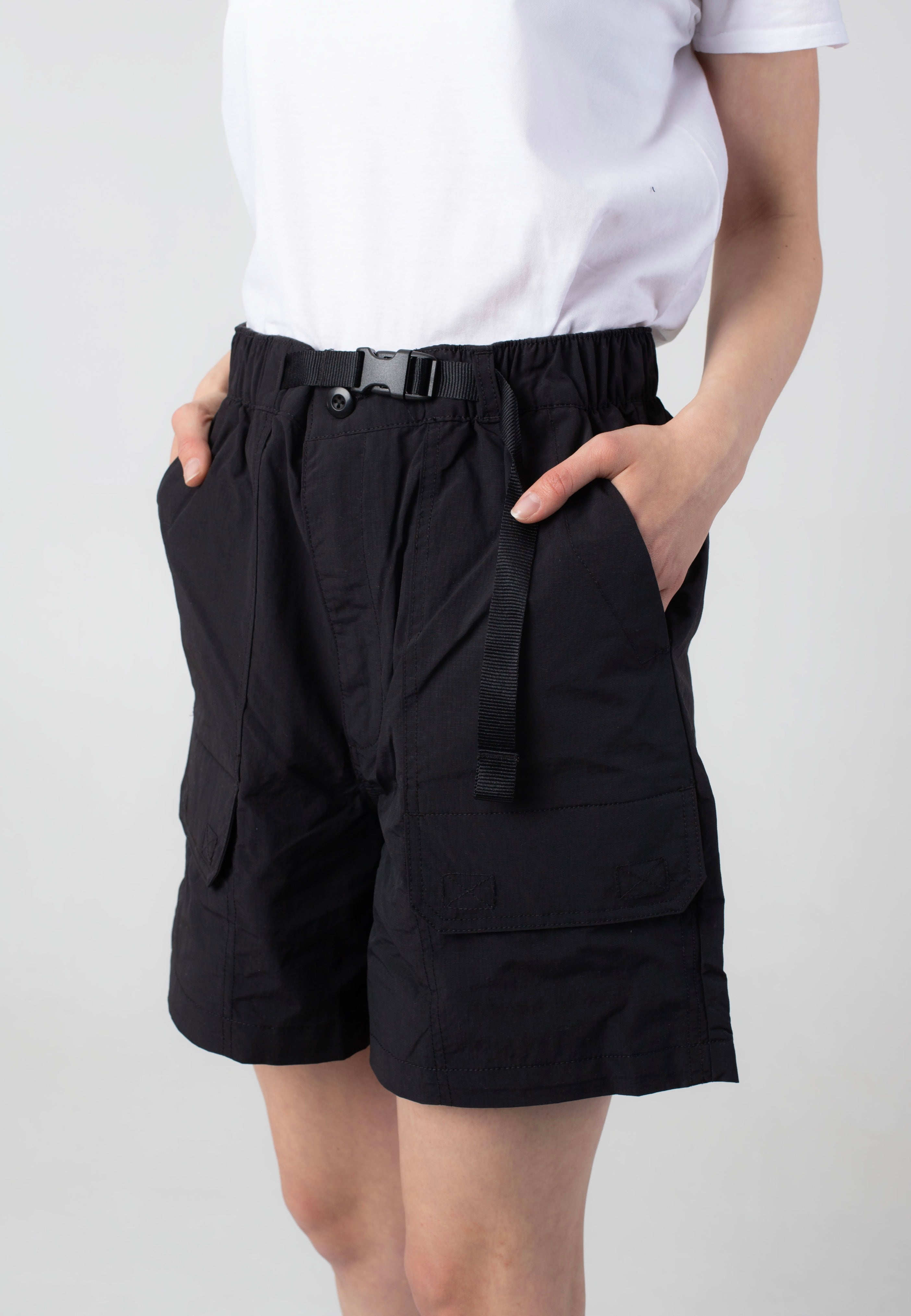 Vans - MTE Trek Guide Black - Shorts | Women-Image