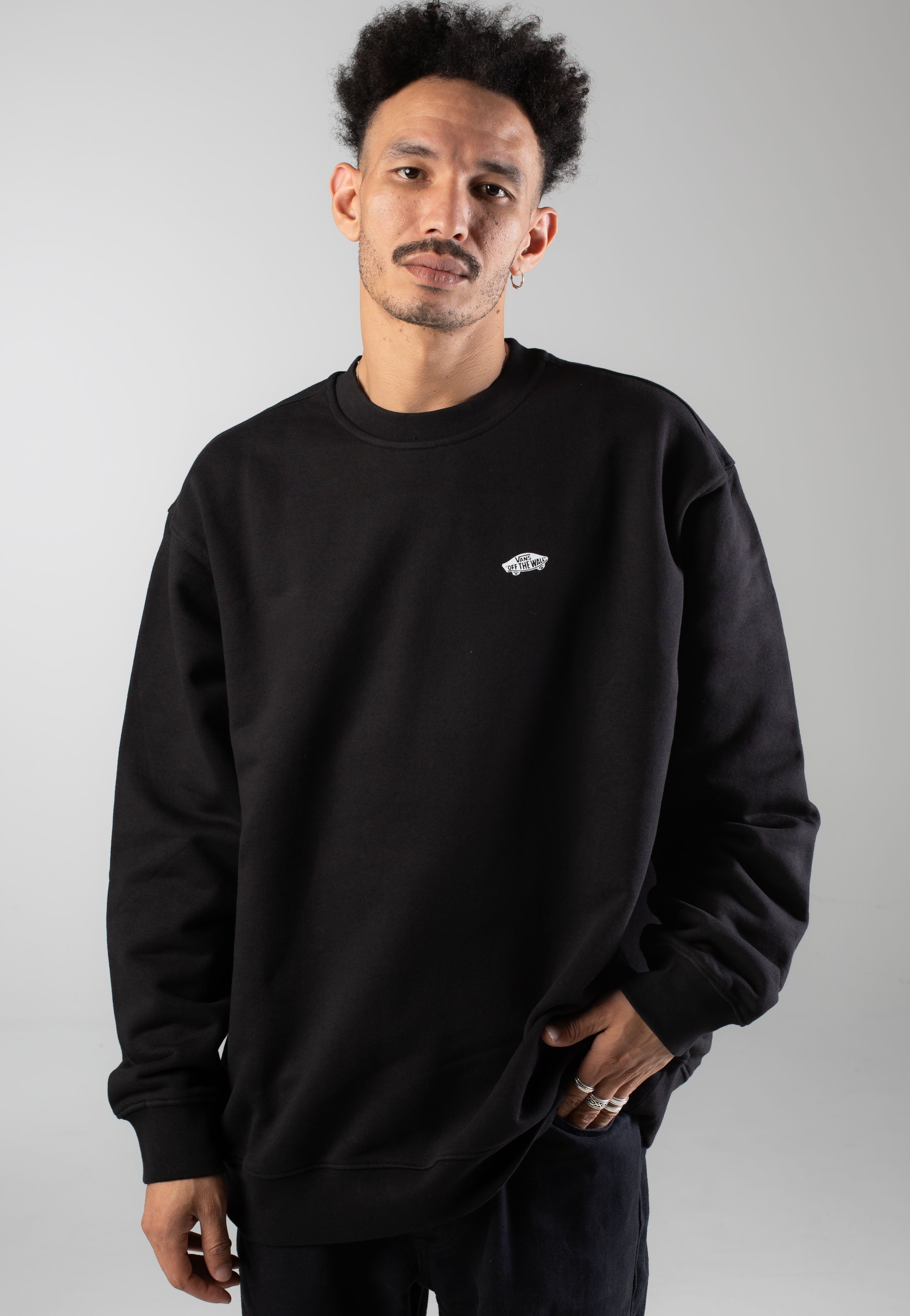Vans - Style 76 II Loose Crew Black/White - Sweater | Men-Image