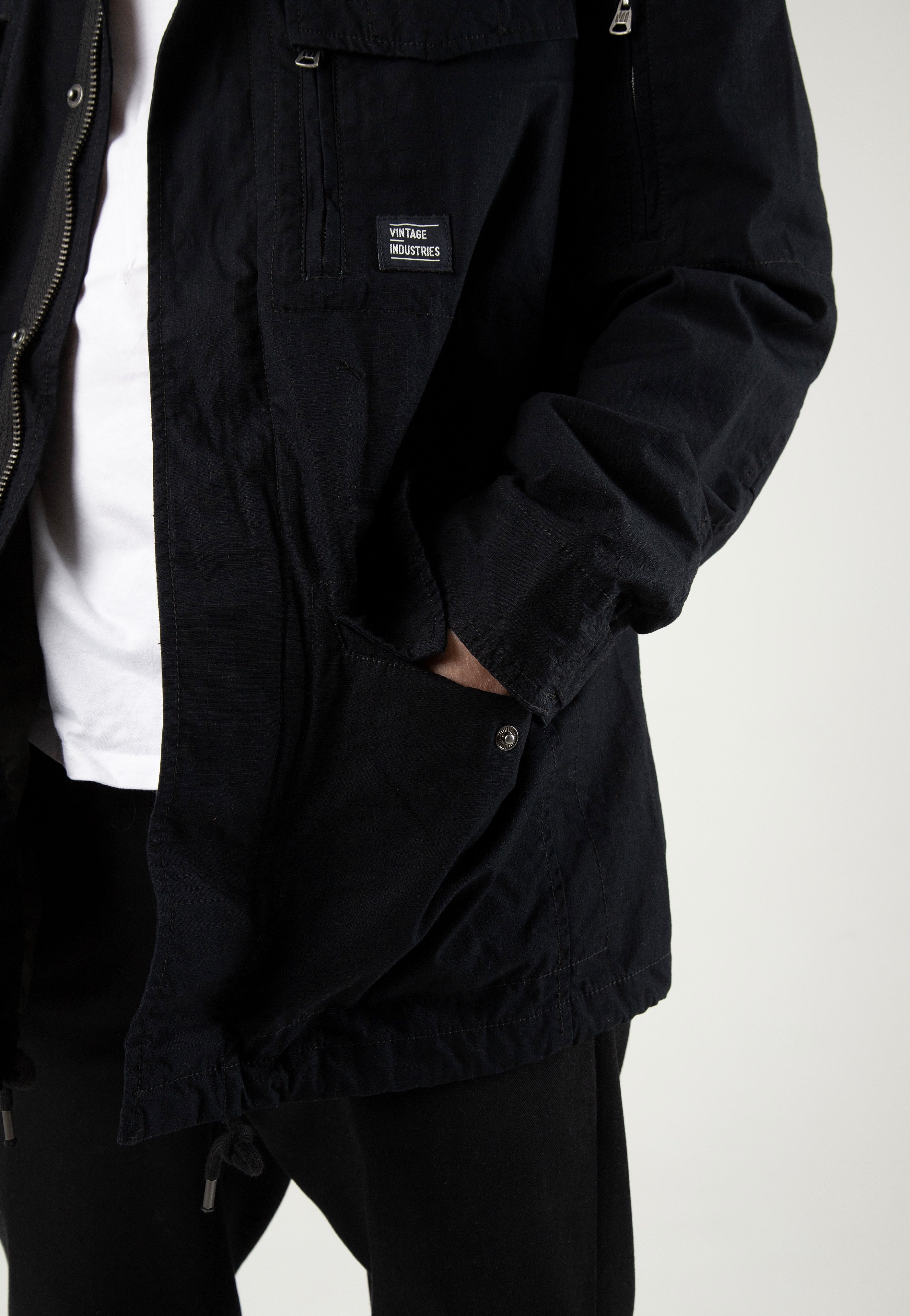 Vintage Industries - Cranford Black - Jacket | Men-Image