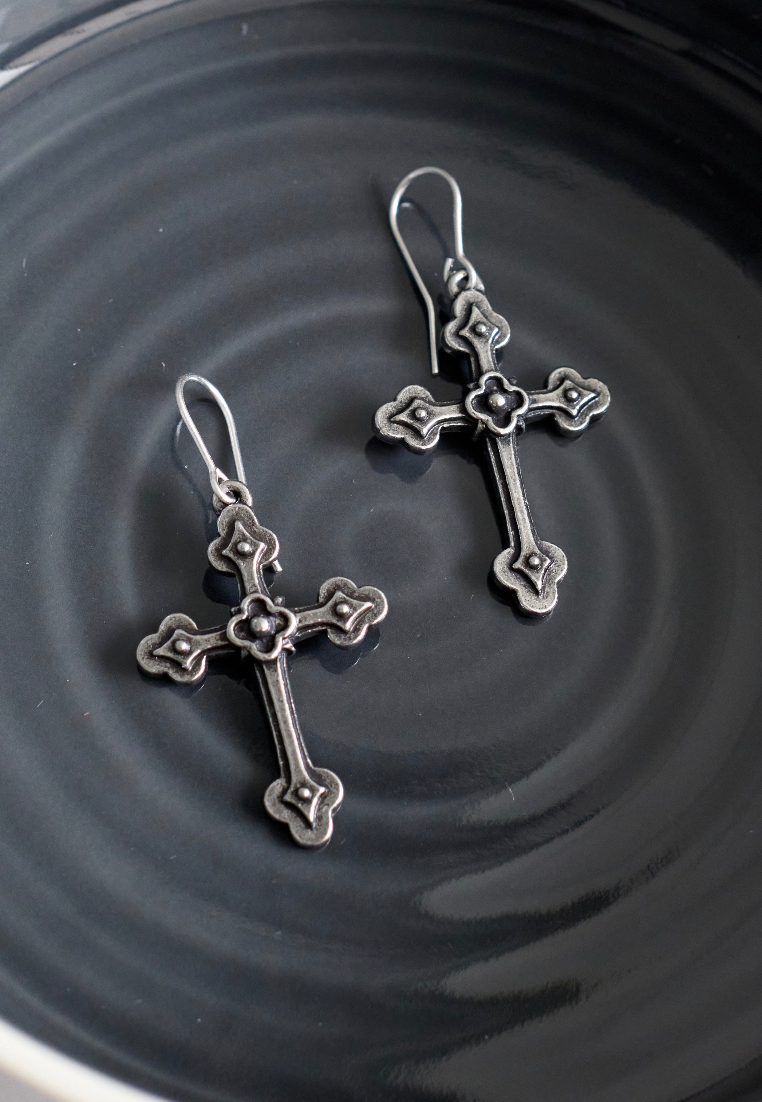 Alchemy England - Gothic Devotion Crosses Silver - Earrings